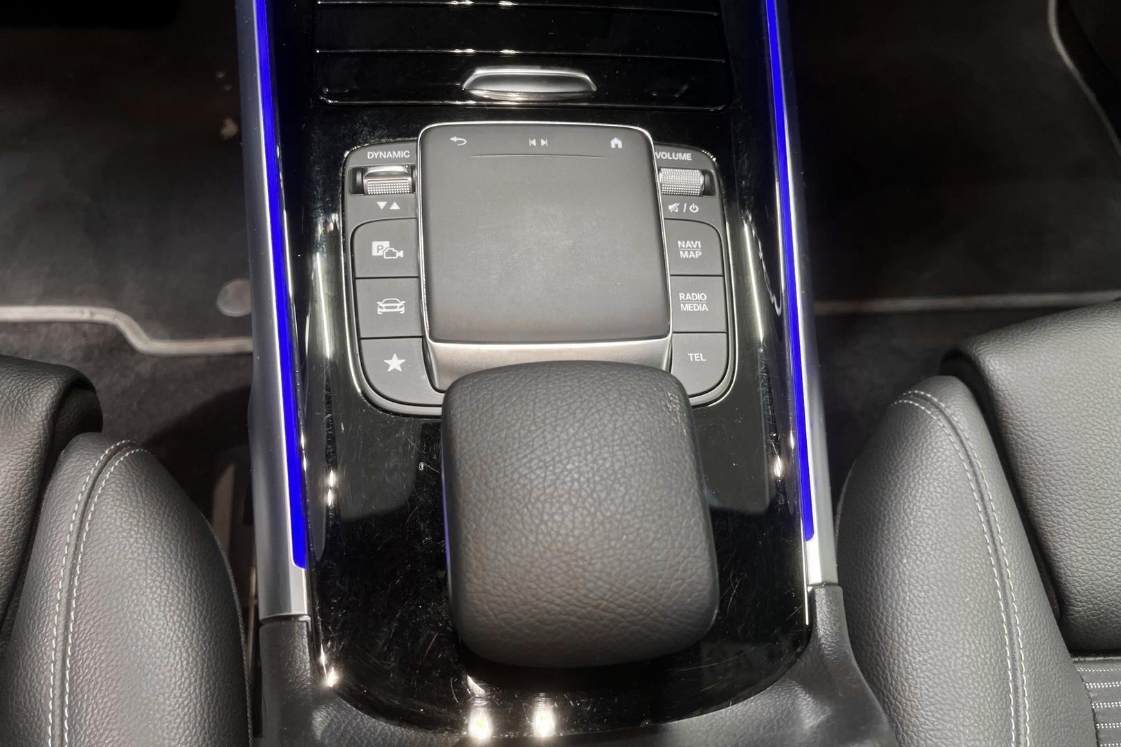 Mercedes-Benz EQB 2022