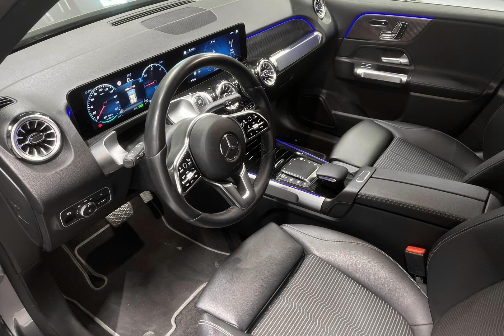 Mercedes-Benz EQB 2022