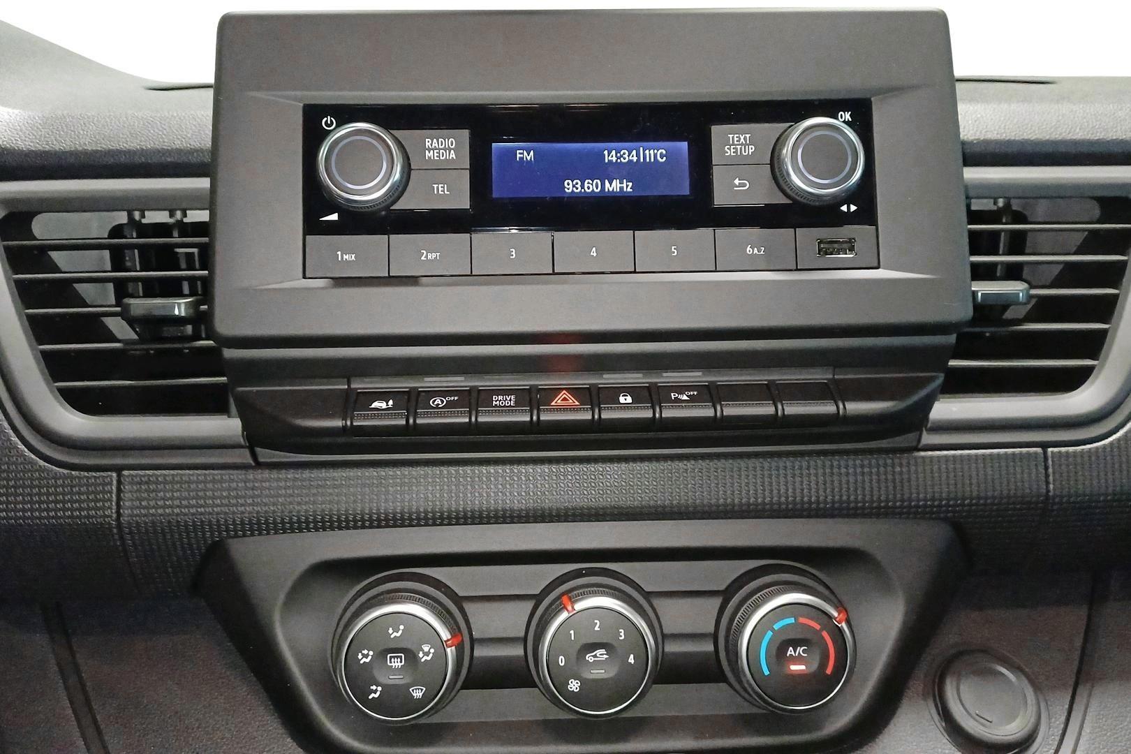 Nissan Primastar 2023