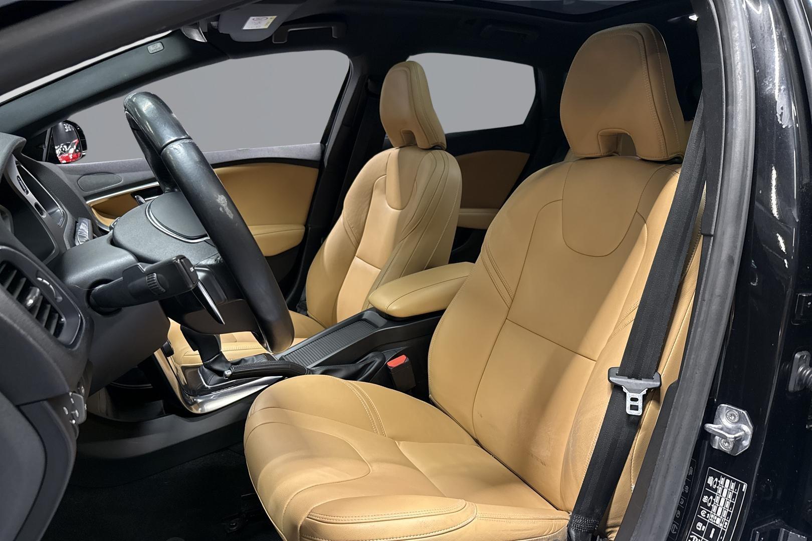 Volvo V40 Cross Country 2017