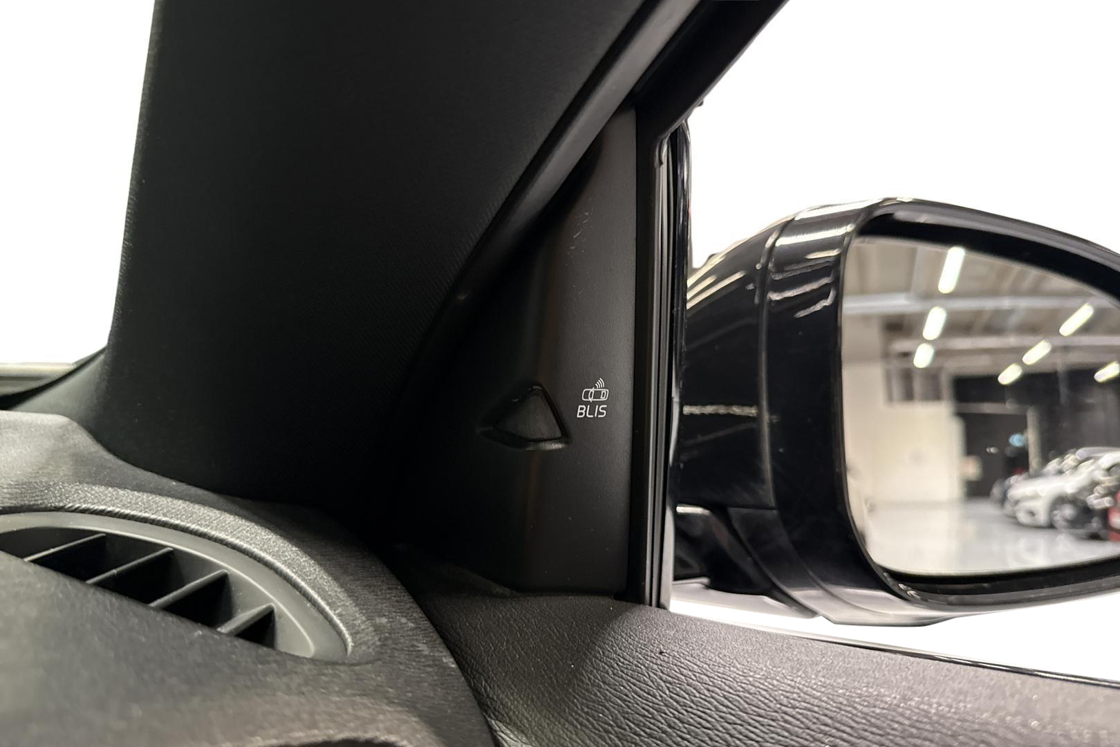 Volvo V40 Cross Country 2017