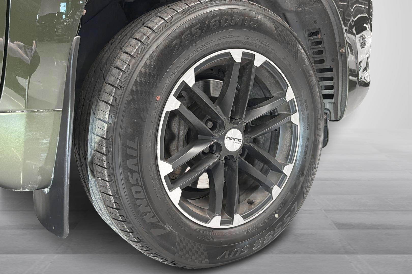 Toyota Land Cruiser 2012