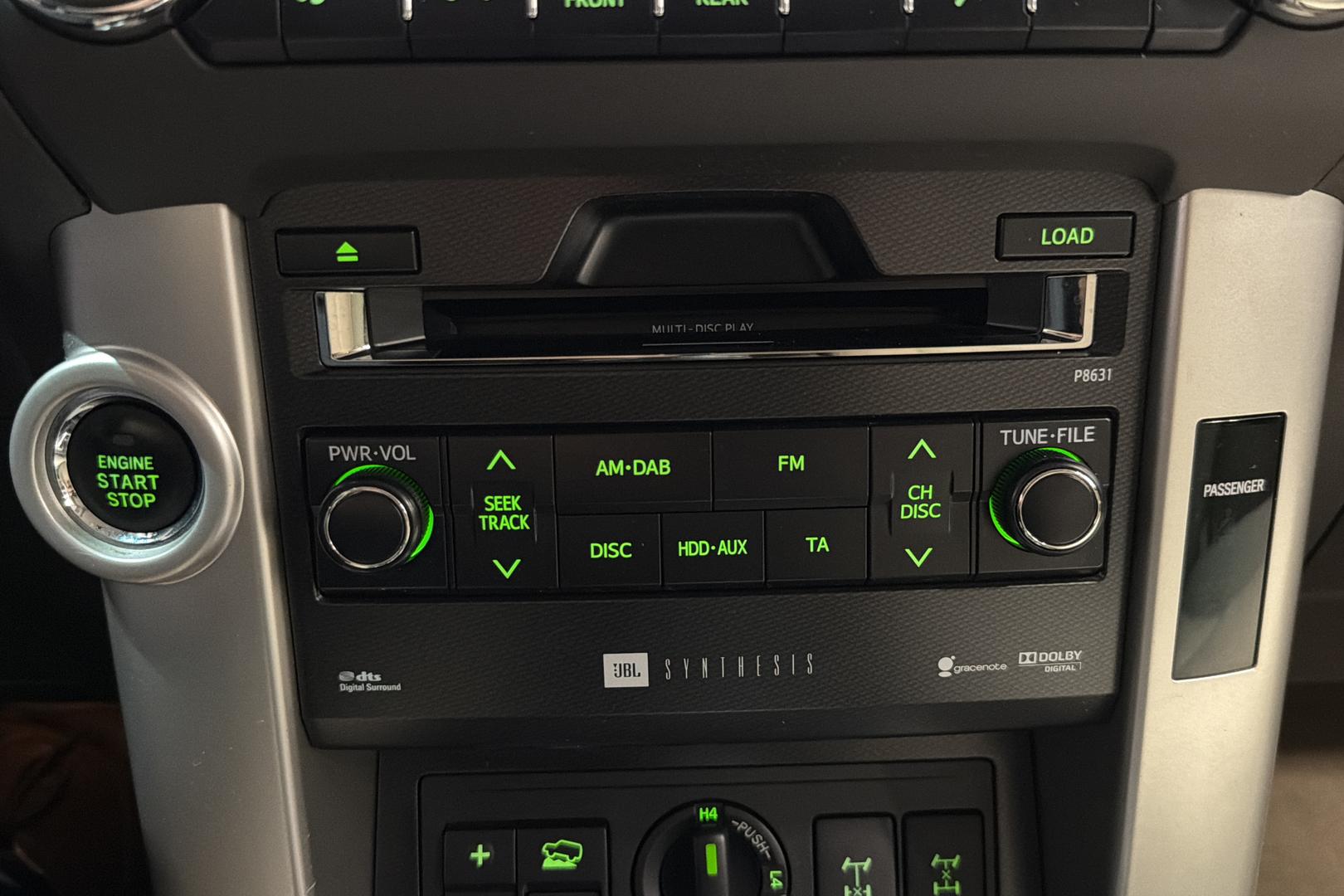 Toyota Land Cruiser 2012