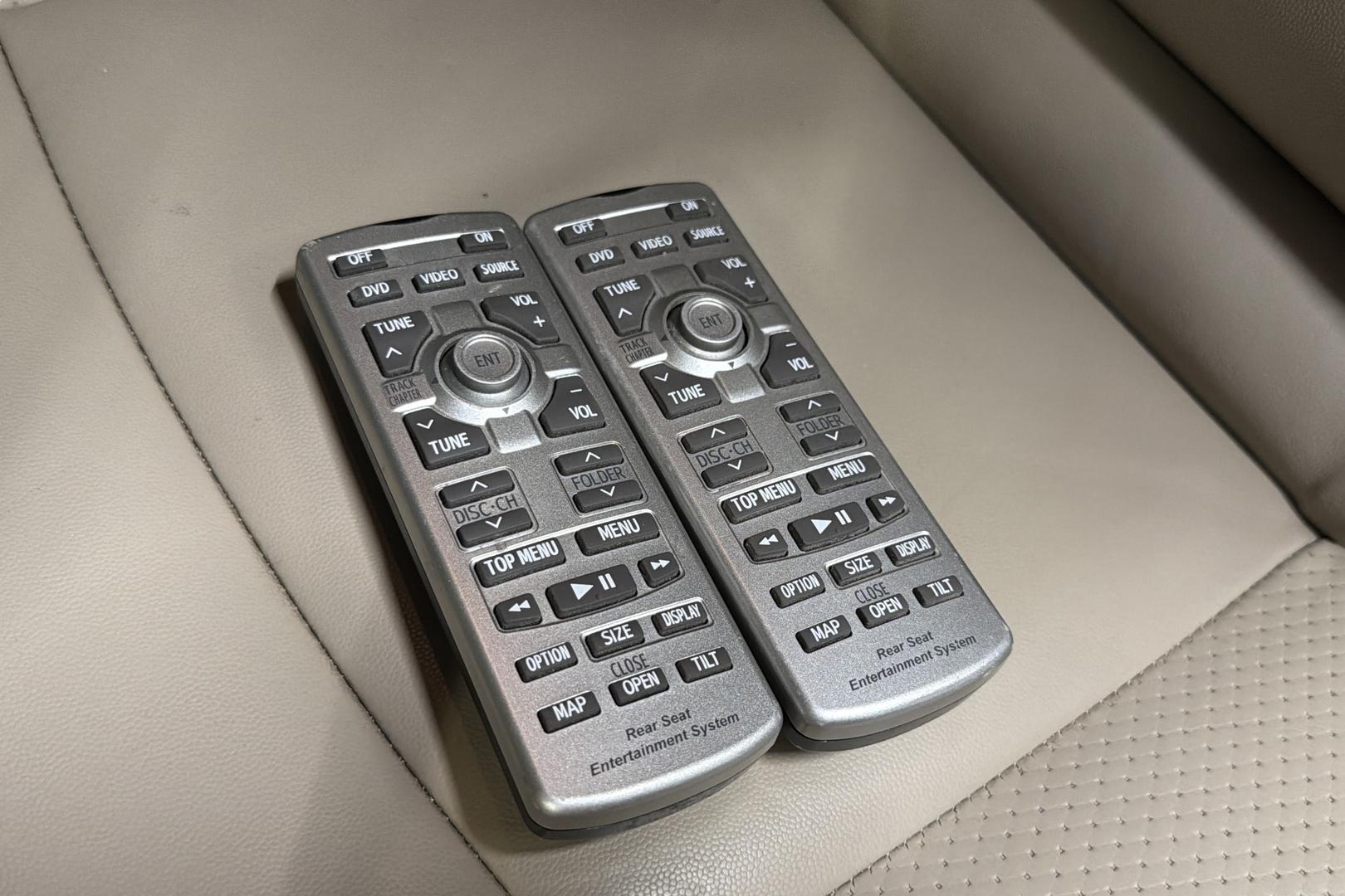 Toyota Land Cruiser 2012