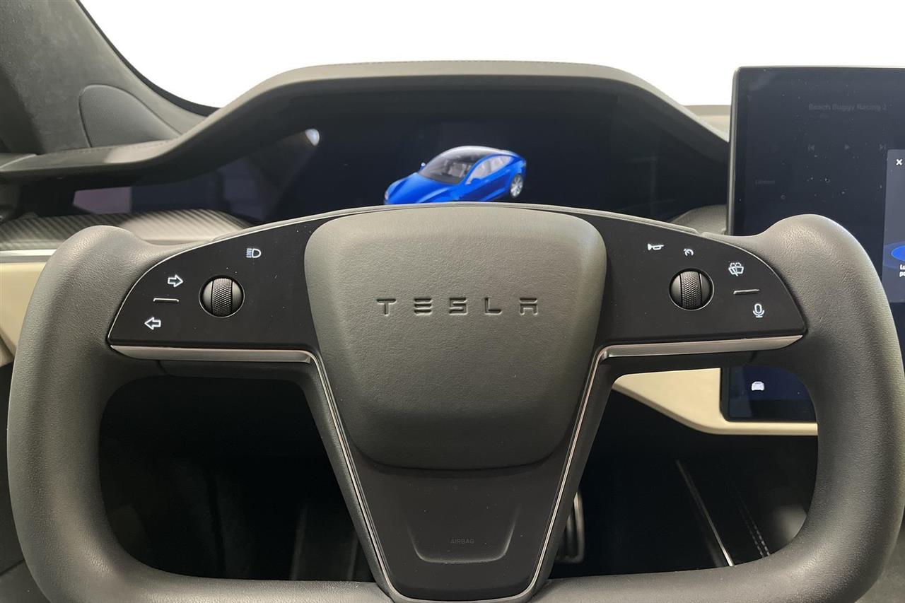 Tesla Model S 2023