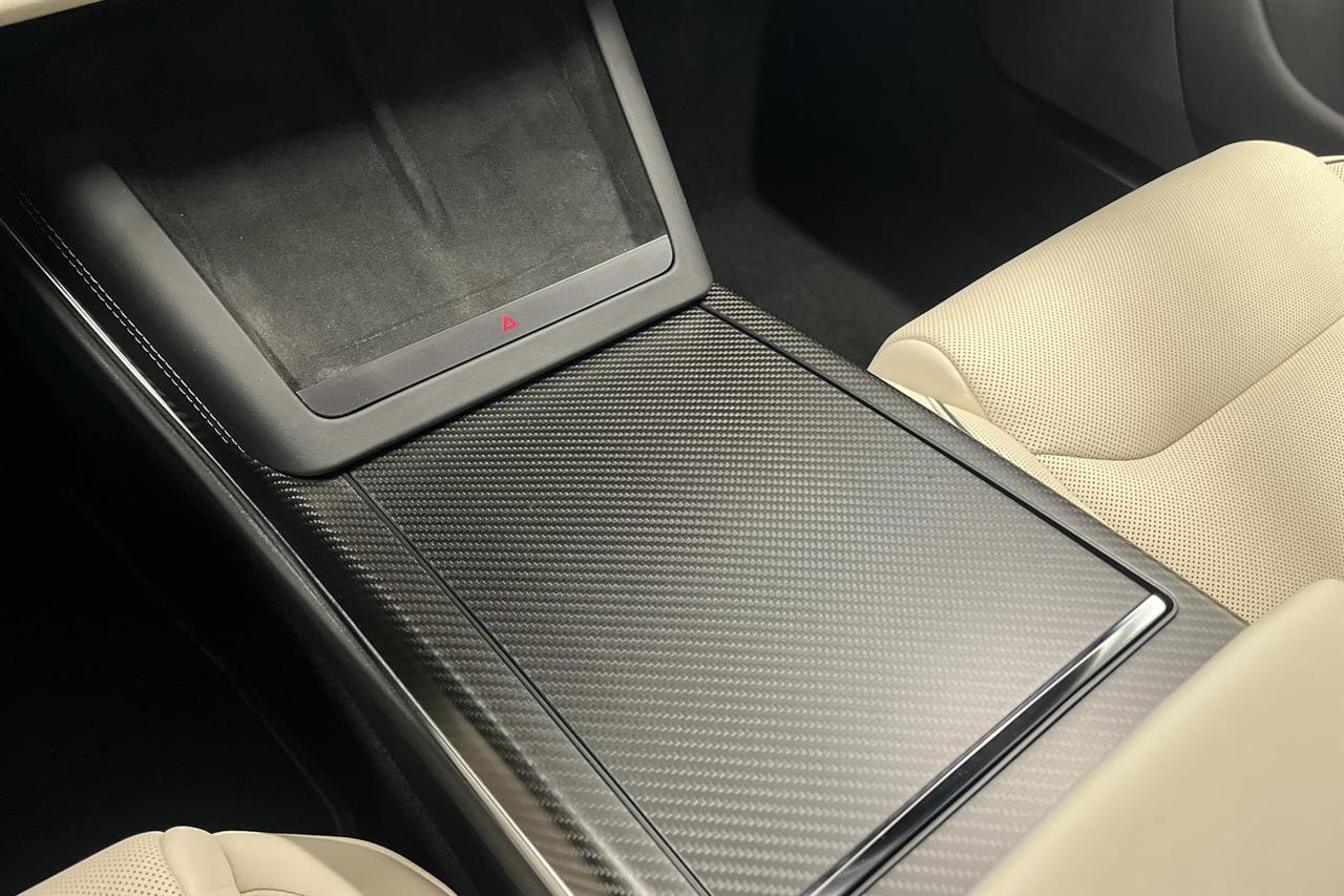 Tesla Model S 2023