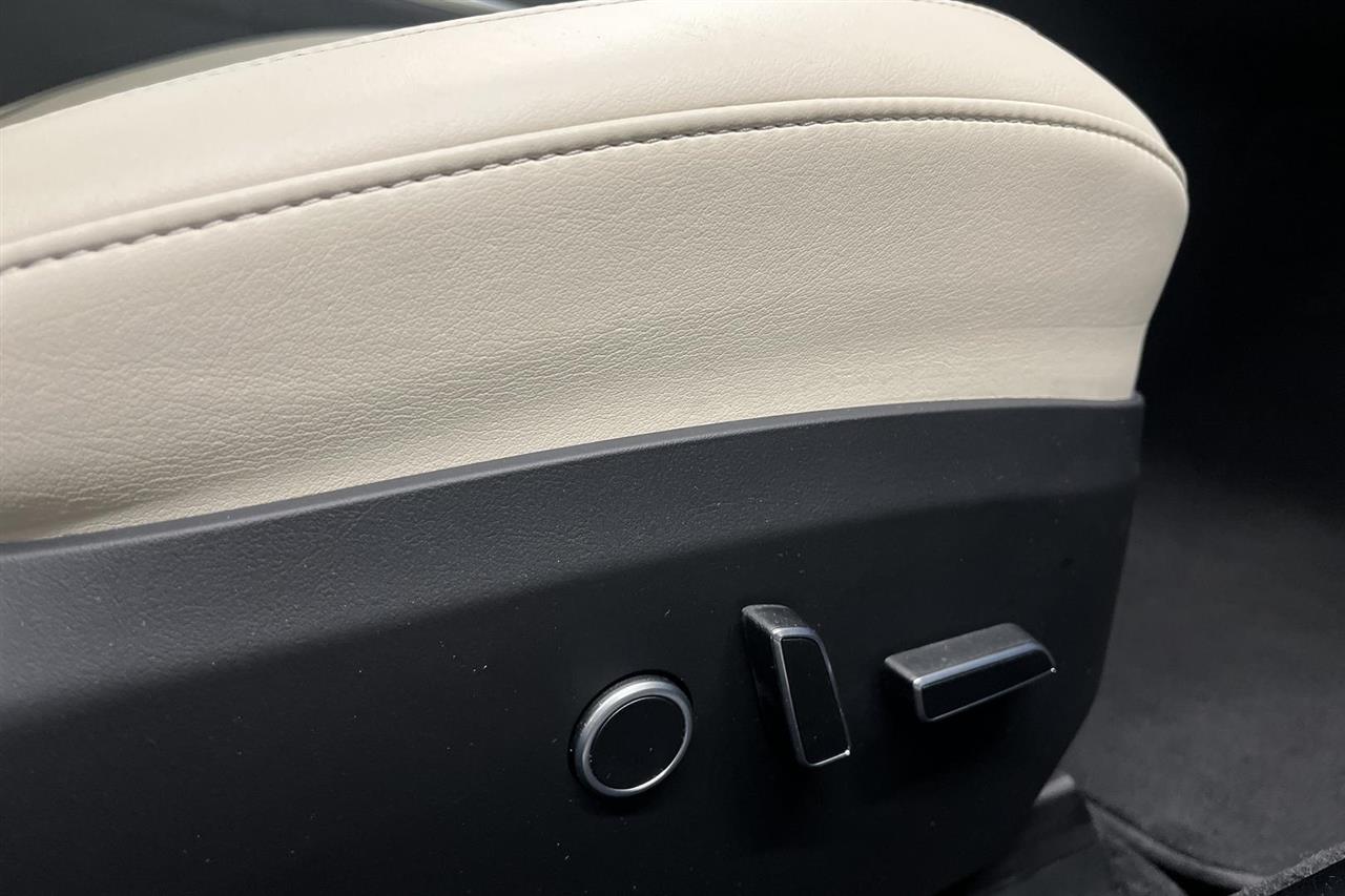 Tesla Model S 2023