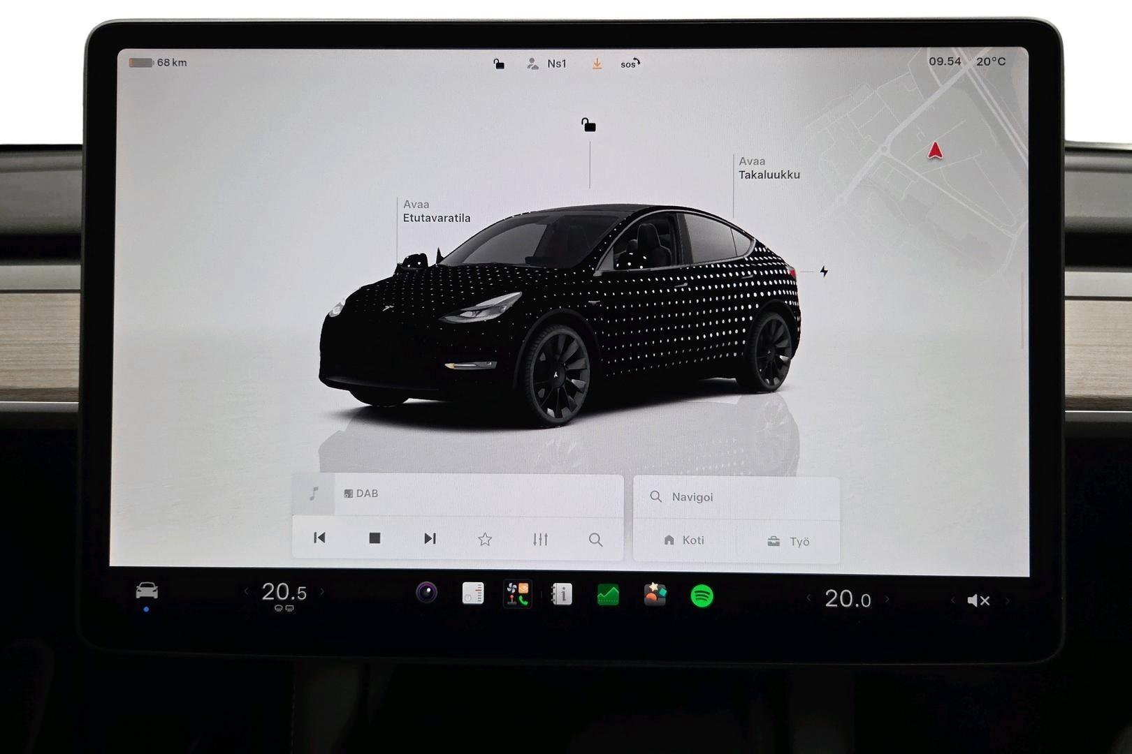 Tesla Model Y 30