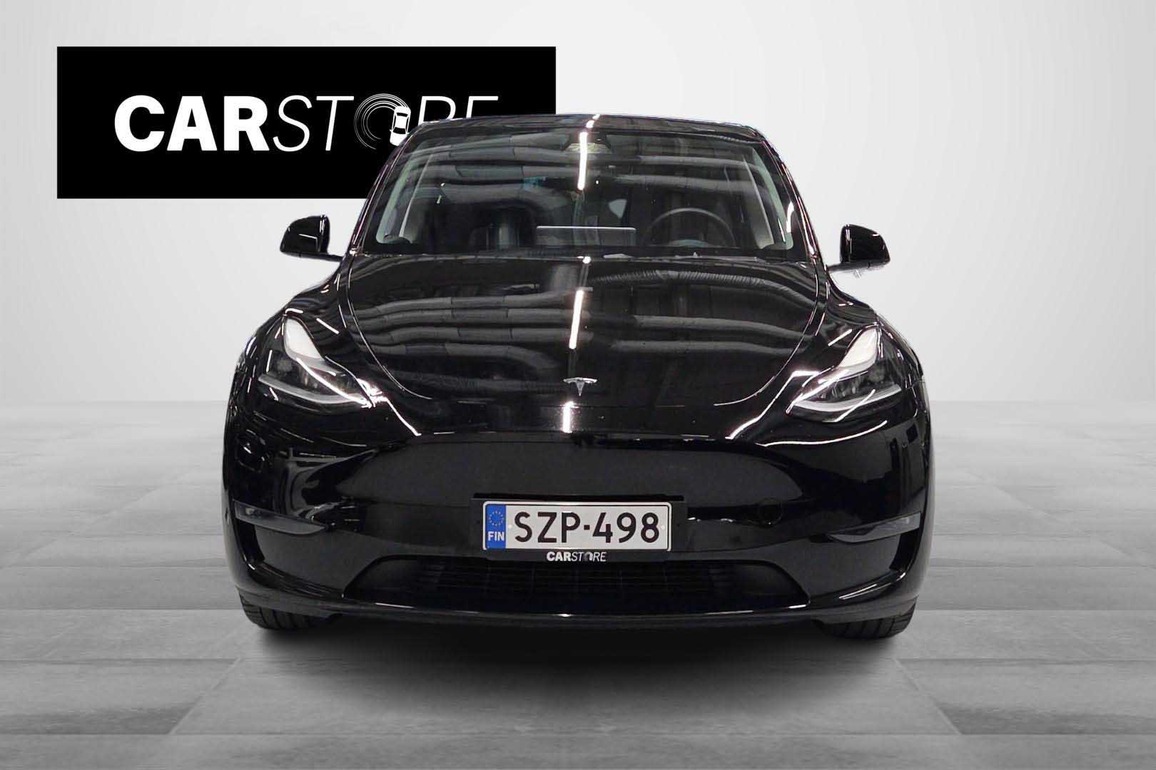 Tesla Model Y 10