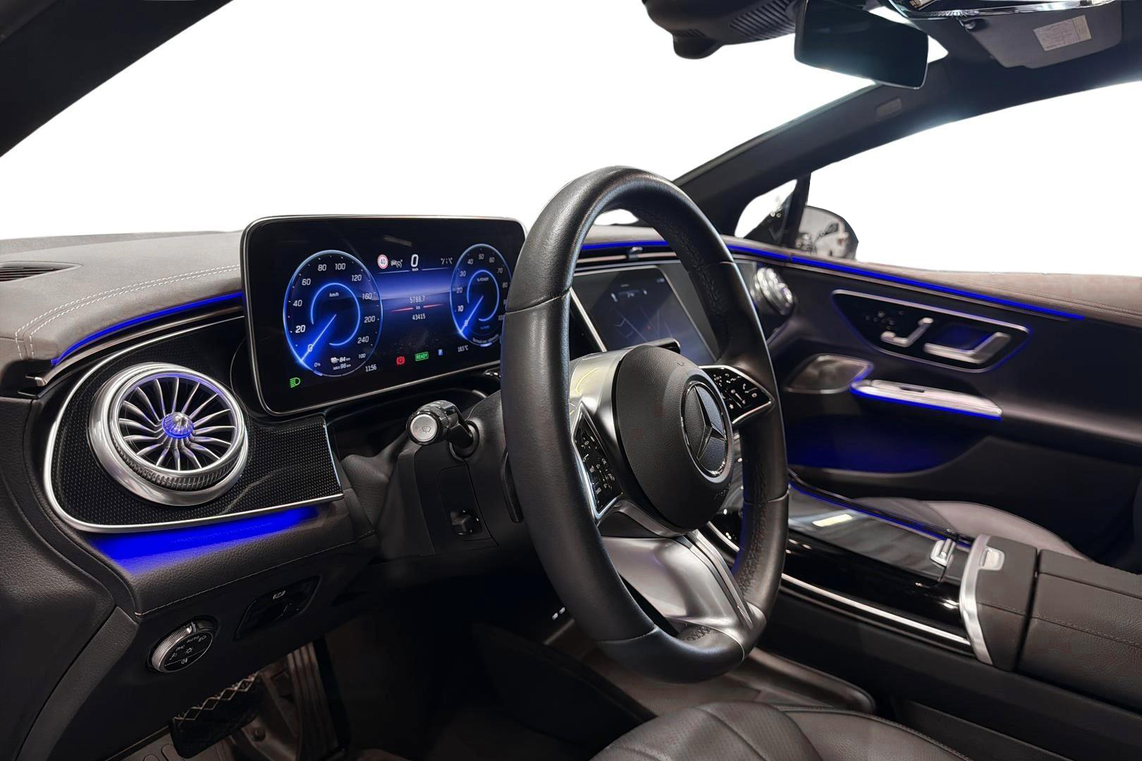 Mercedes-Benz EQE 2022