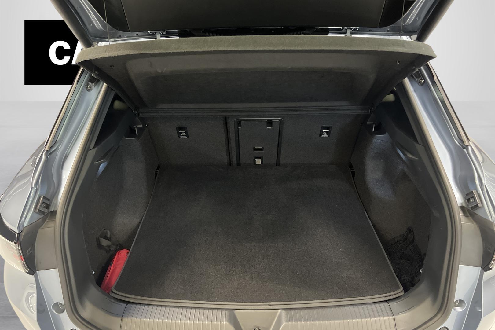 Volkswagen ID.4 12
