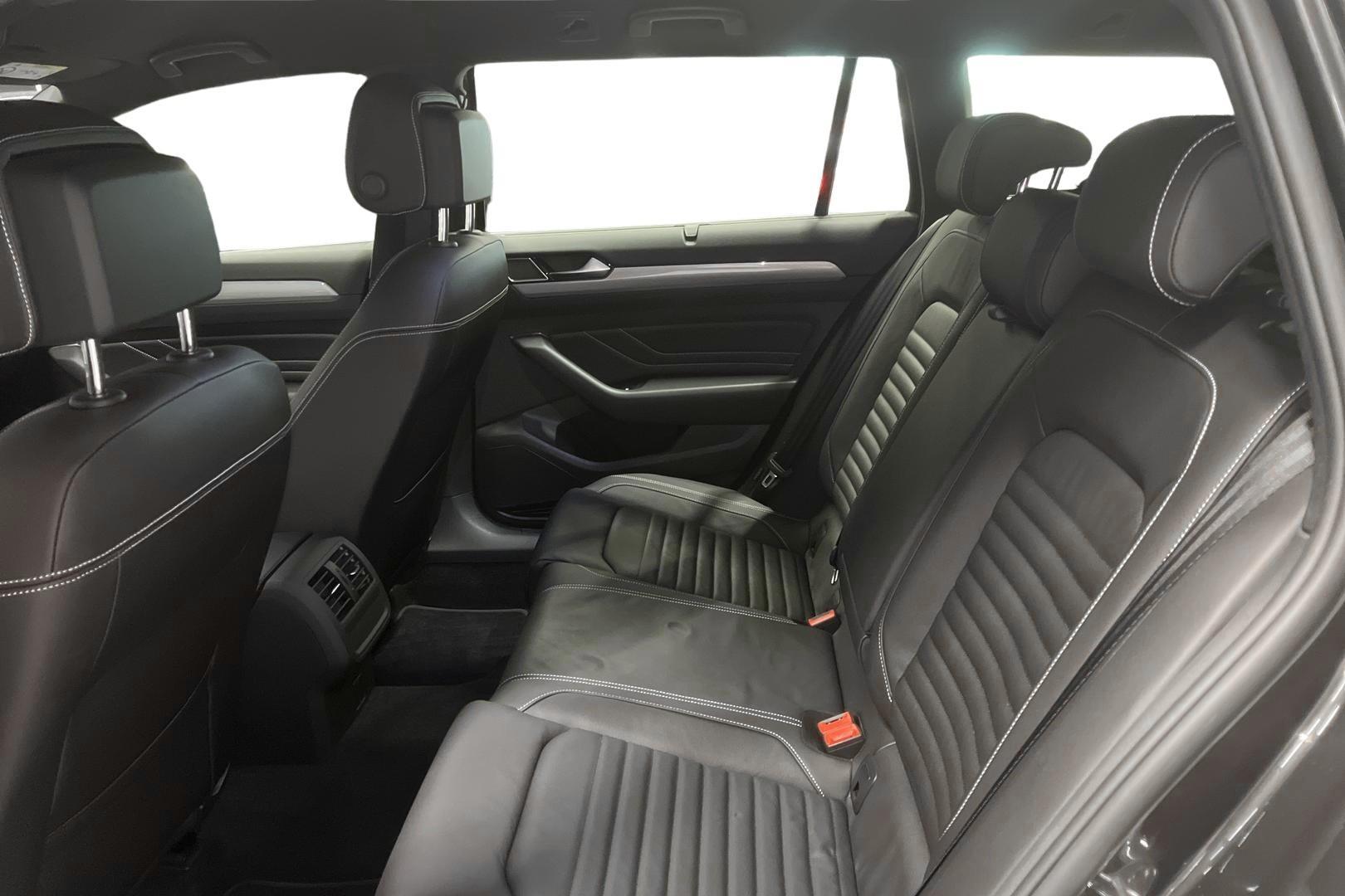 Volkswagen Passat 10