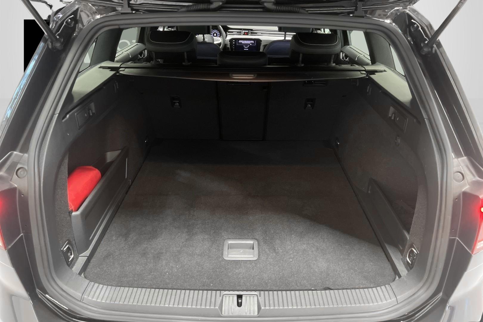 Volkswagen Passat 12
