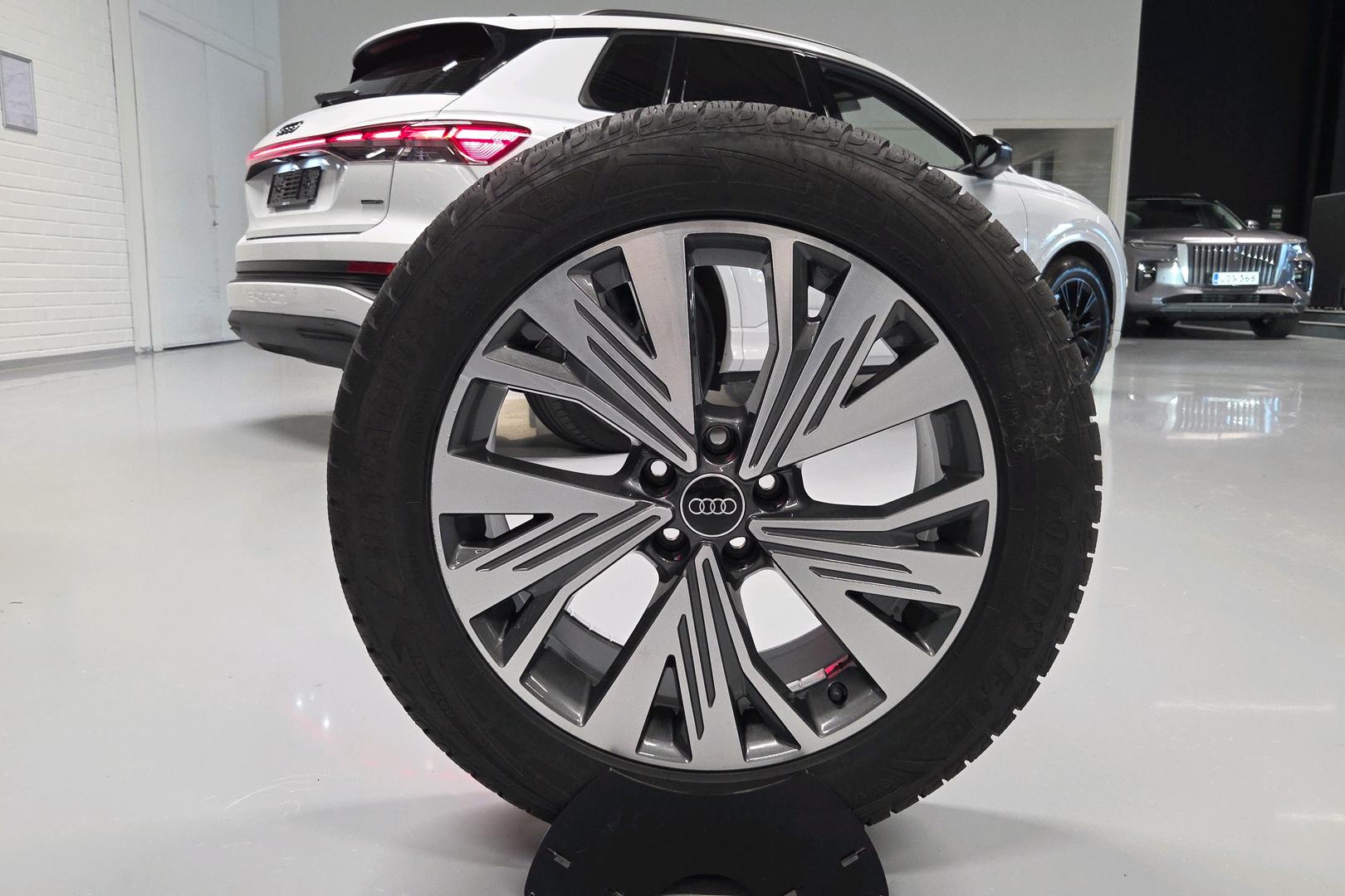 Audi Q4 e-tron 2023