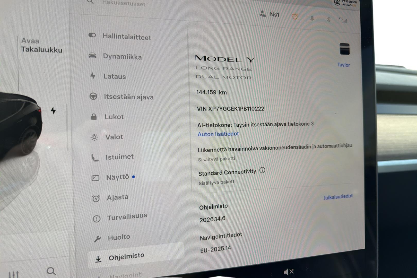Tesla Model Y 2023