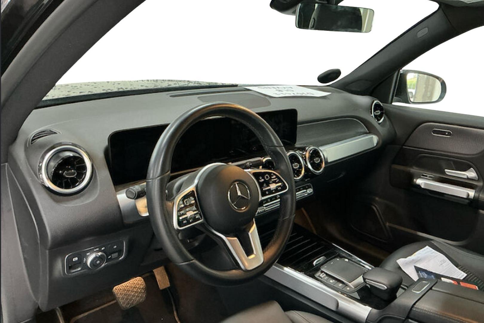 Mercedes-Benz GLB 3
