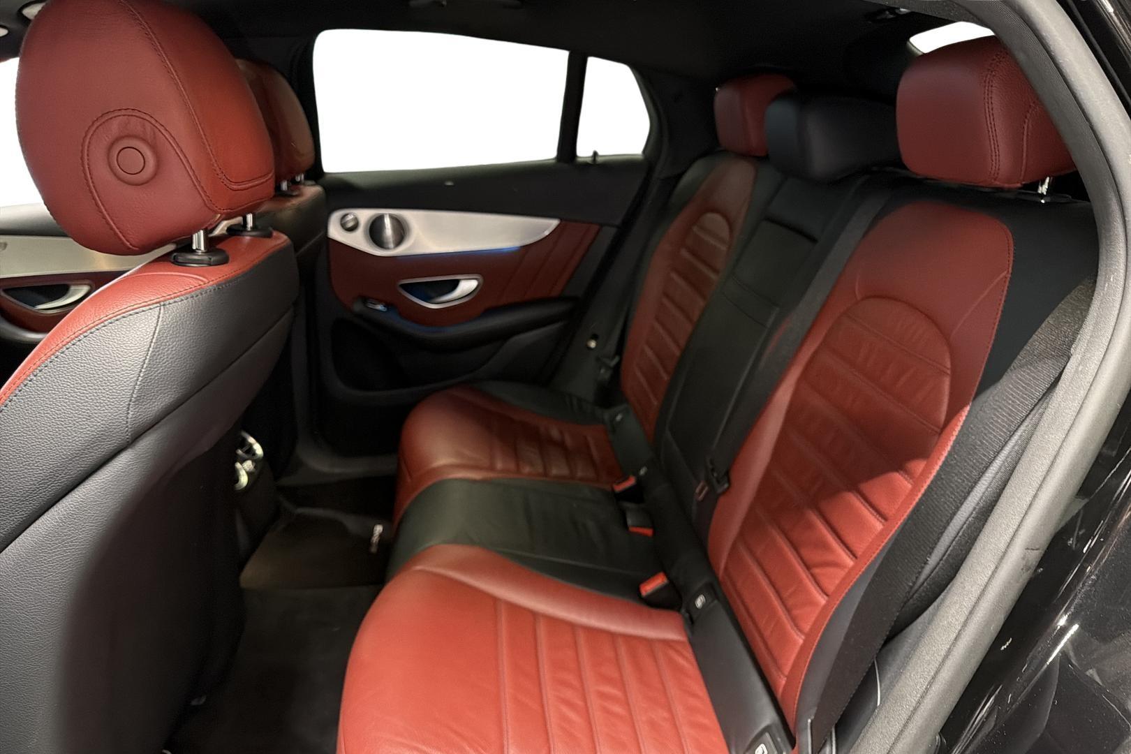 Mercedes-Benz GLC 10