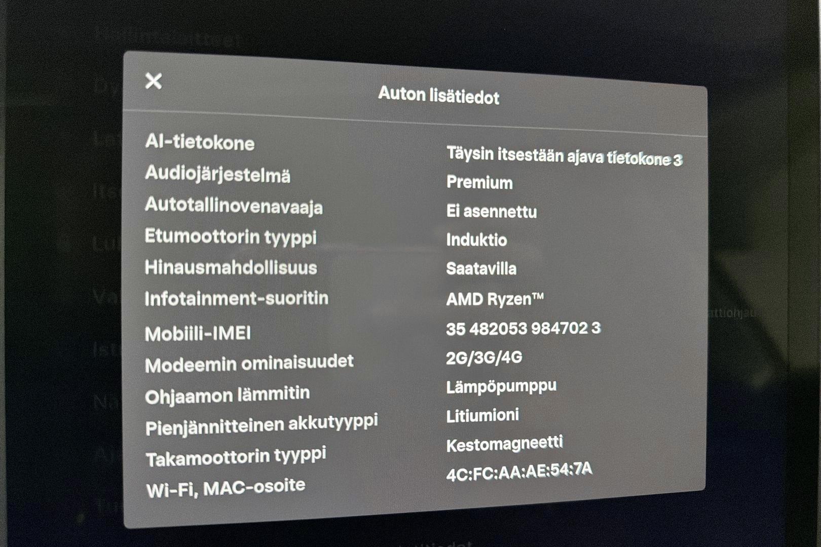 Tesla Model Y 2024