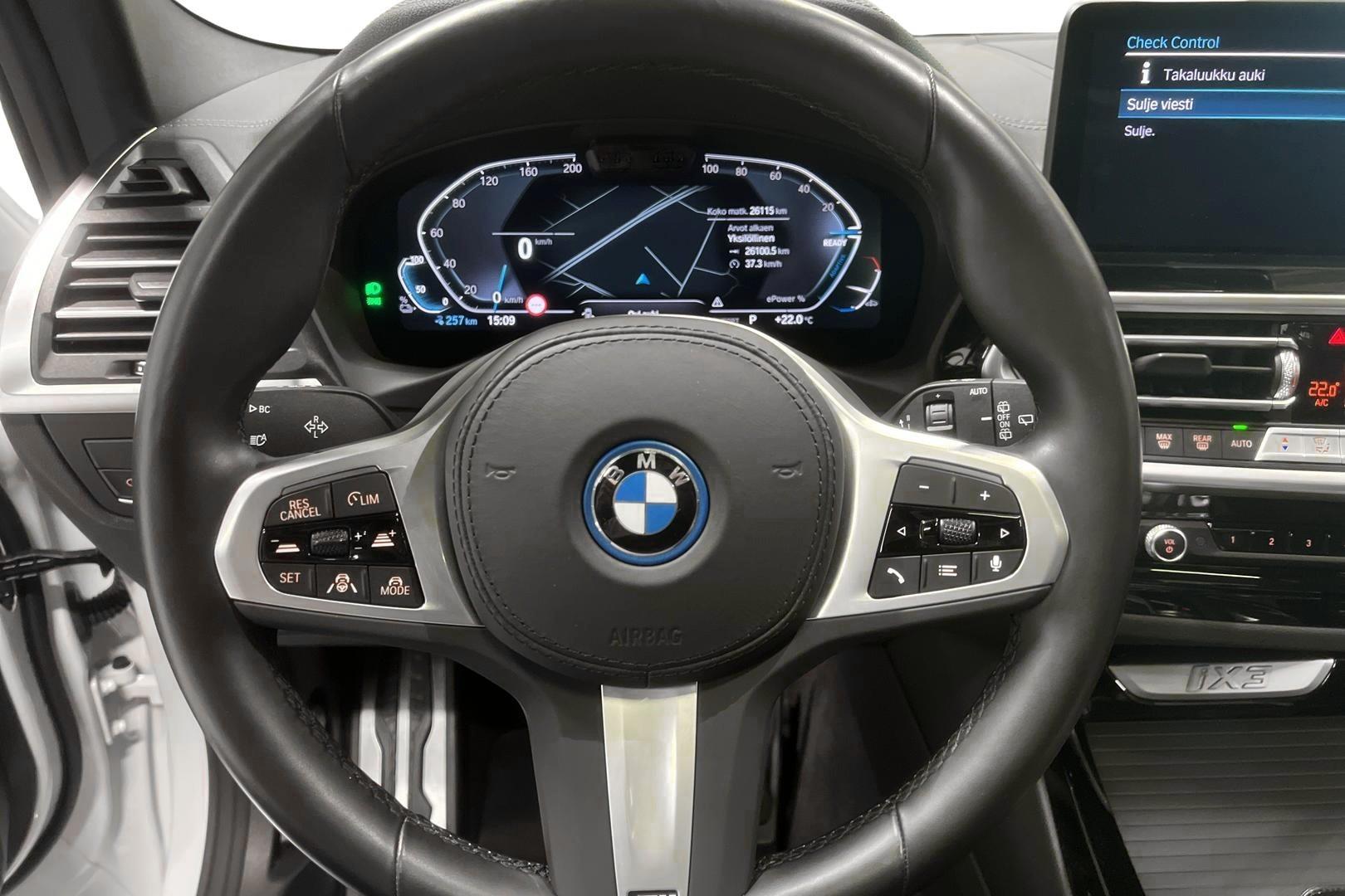 BMW iX3 2023