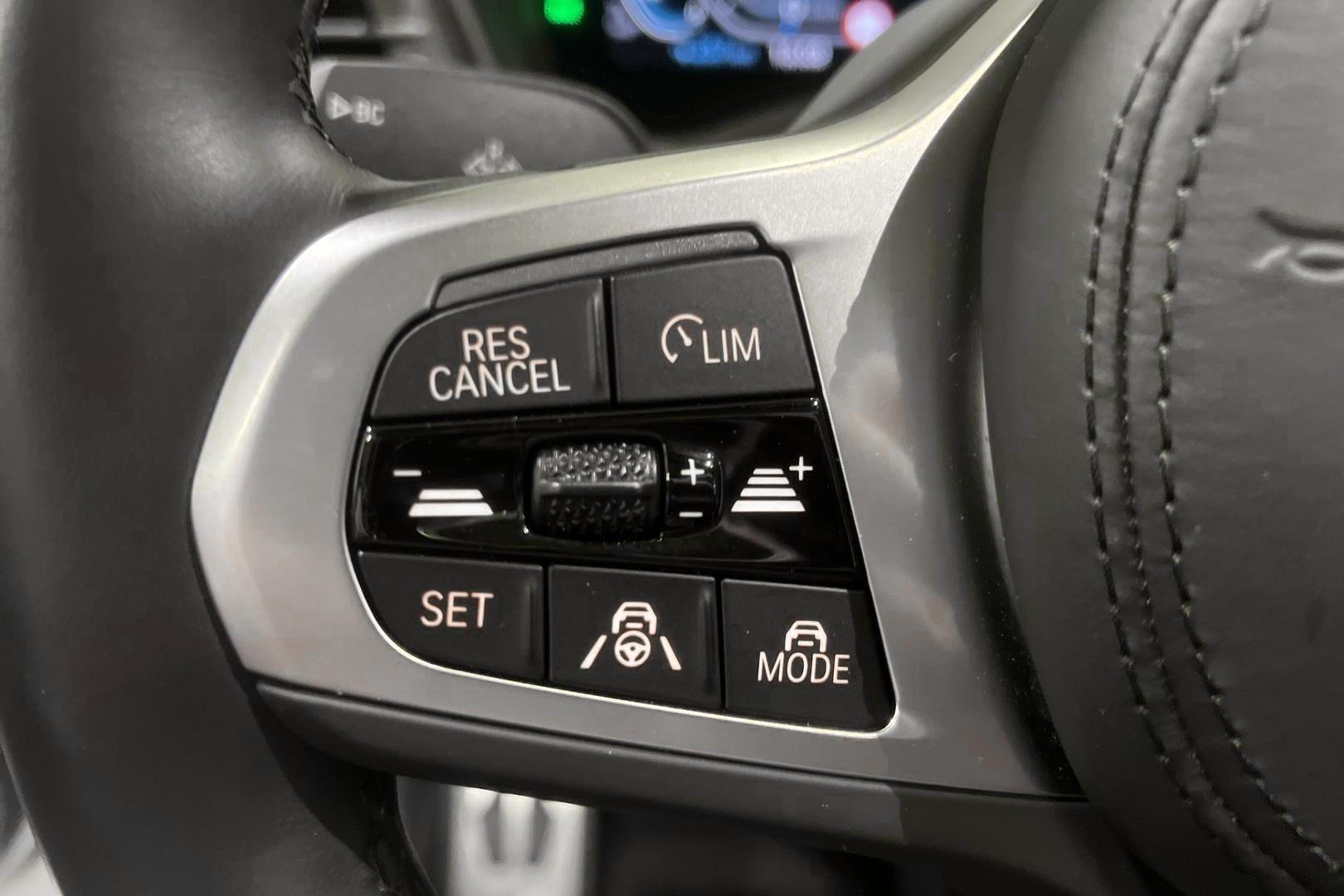 BMW iX3 2023