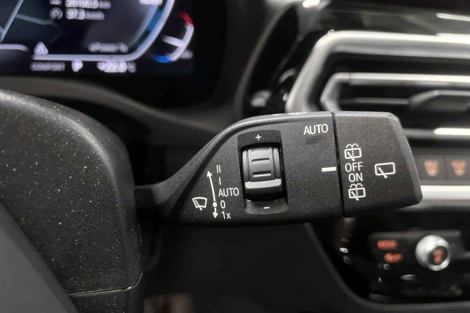 BMW iX3 2023