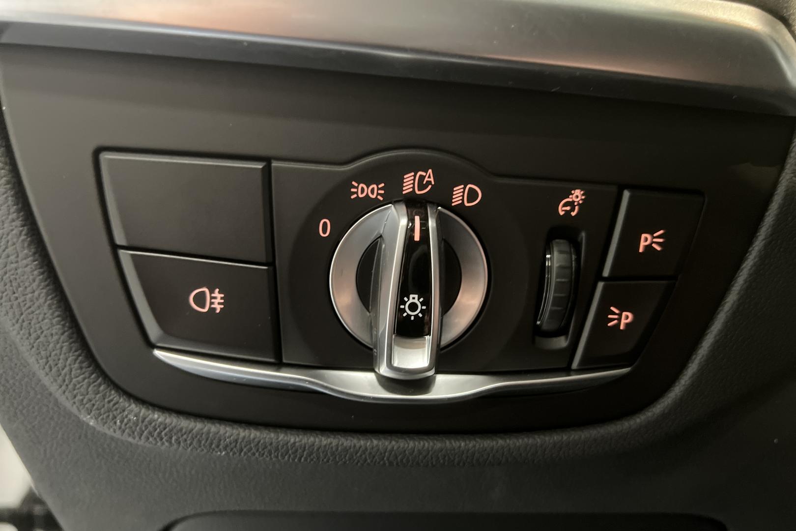 BMW iX3 2023