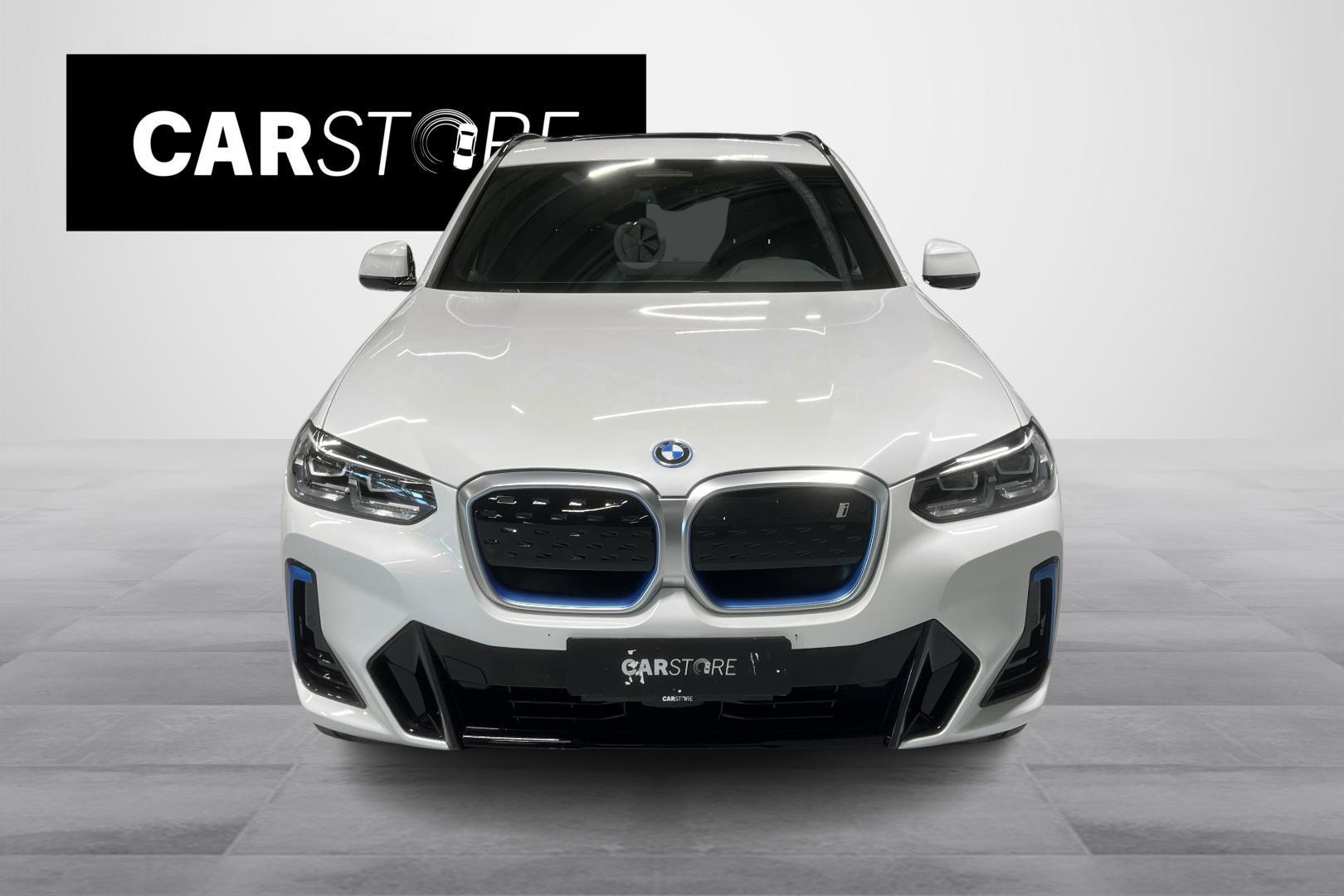 BMW iX3 2023