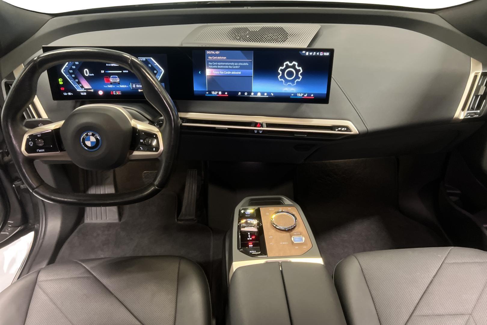 BMW iX 2023