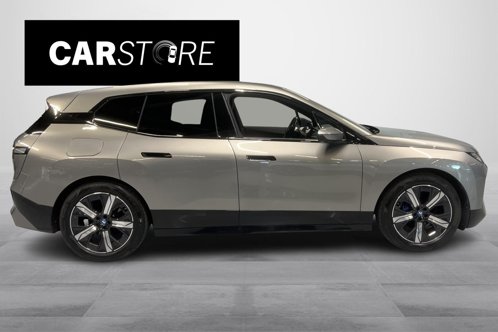 BMW iX 2023