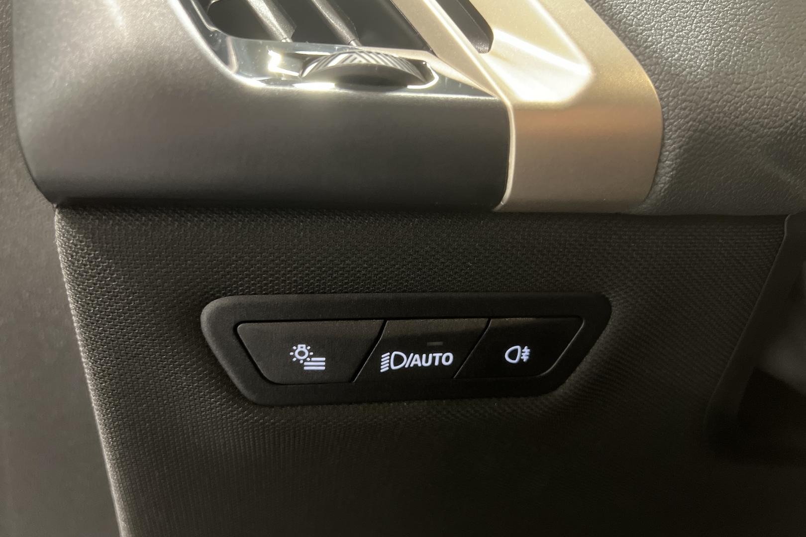BMW iX 25