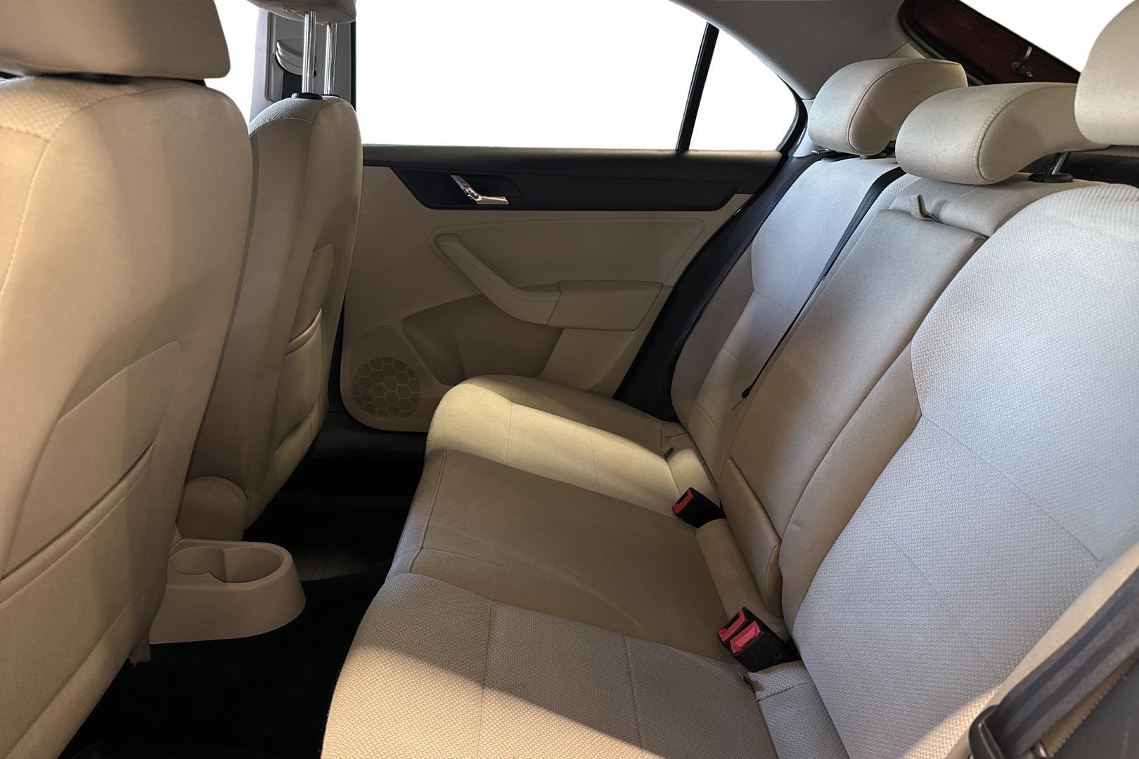 Skoda Rapid 2013