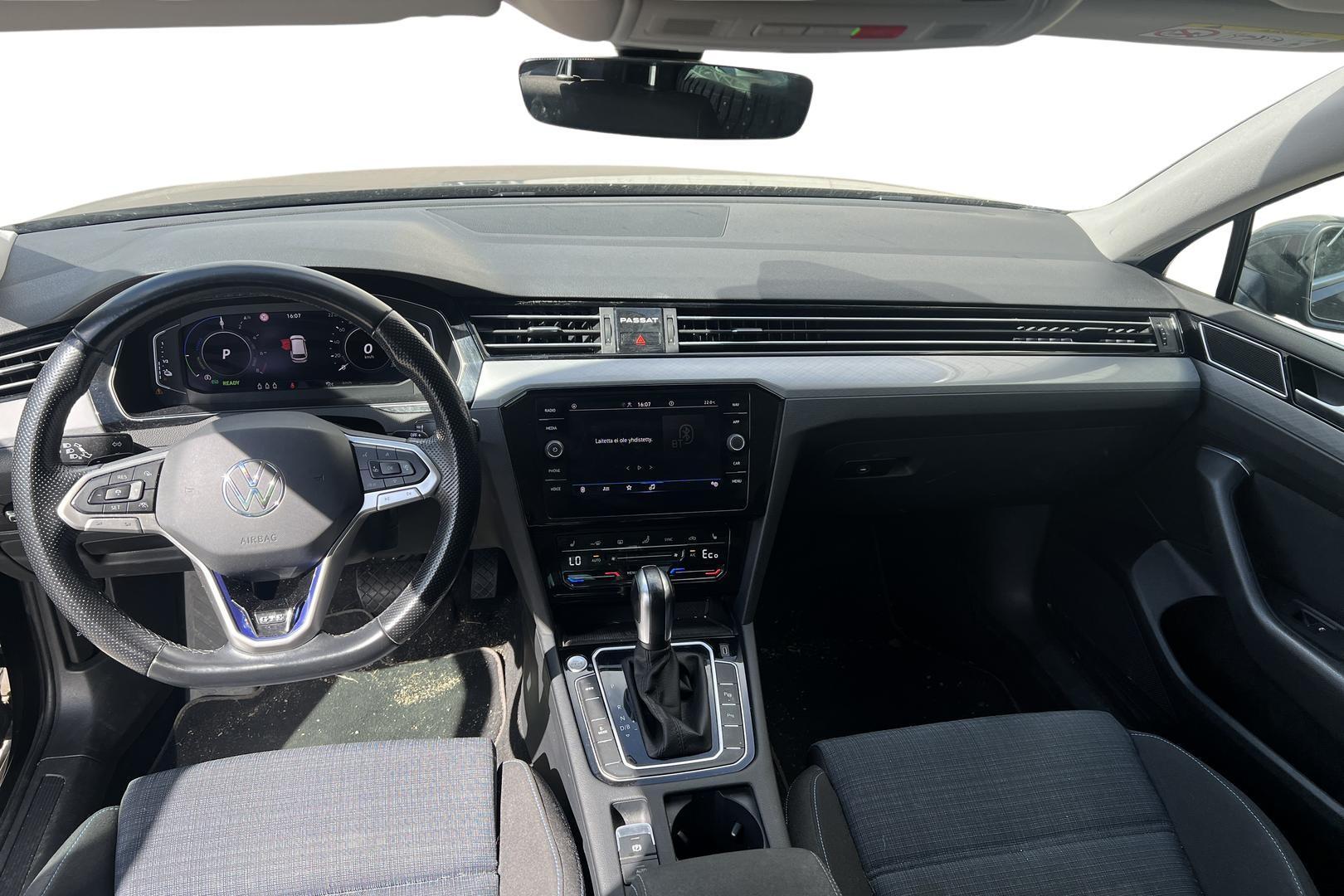 Volkswagen Passat 2021
