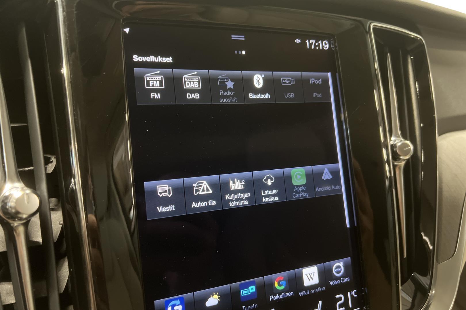 Volvo V60 Cross Country 2022
