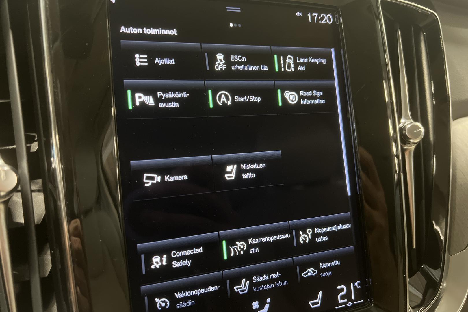 Volvo V60 Cross Country 2022