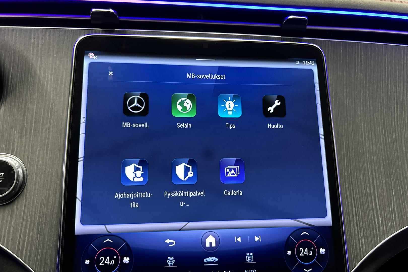Mercedes-Benz EQS SUV 2023
