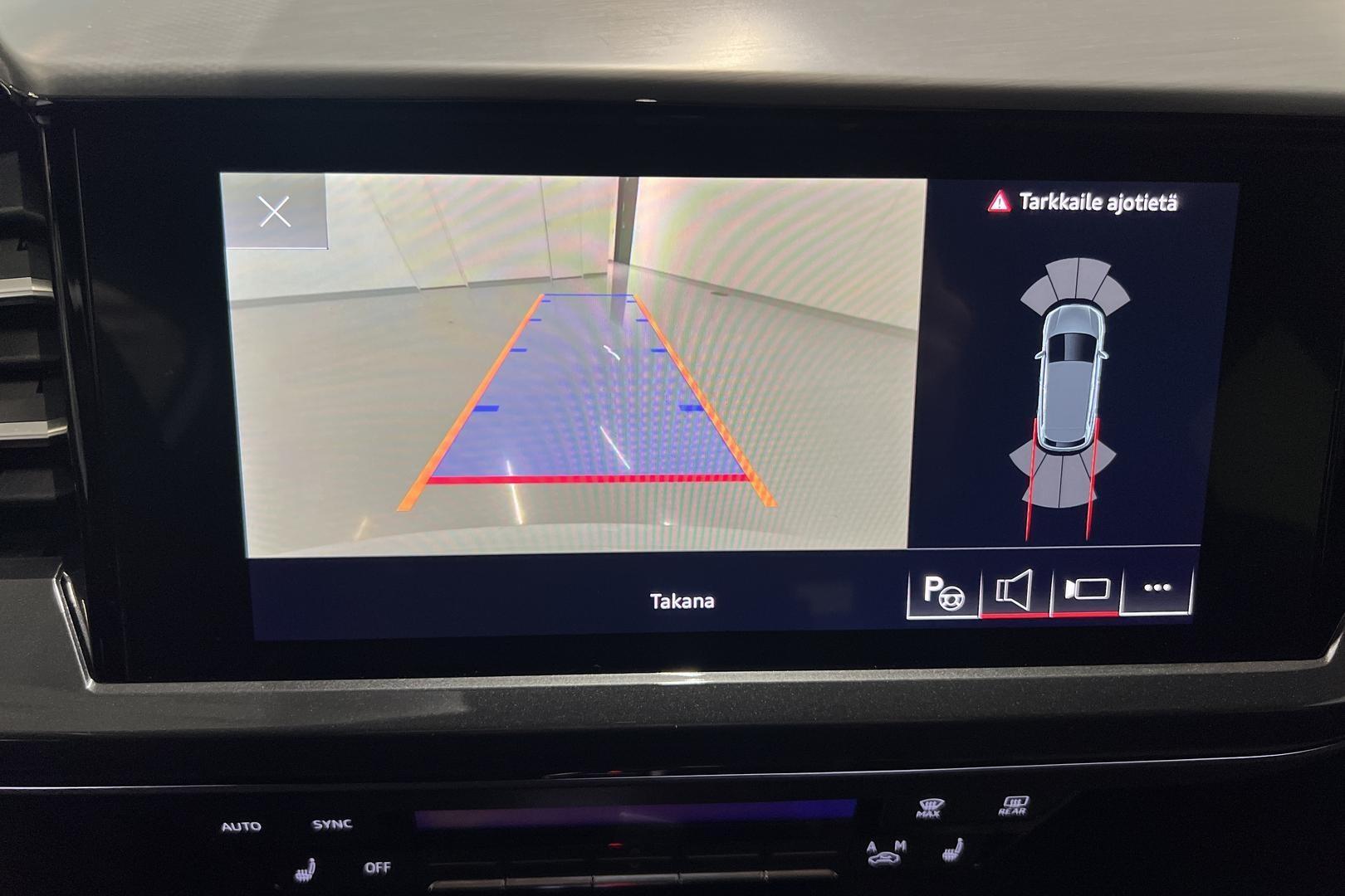 Audi Q4 e-tron 2023