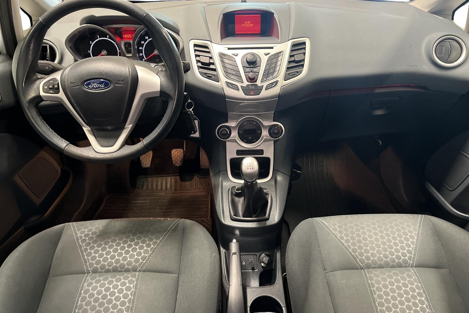Ford Fiesta 2011