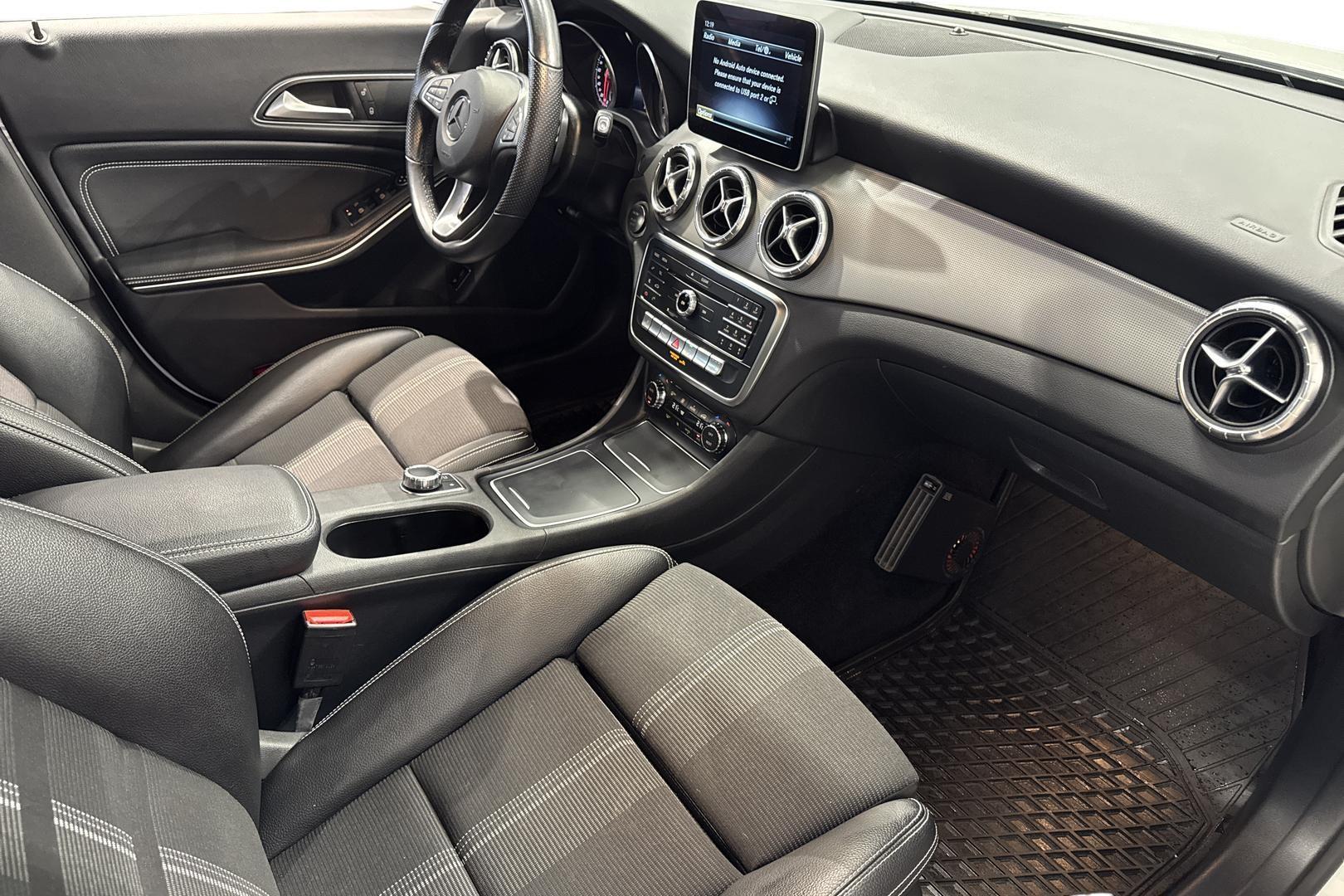 Mercedes-Benz CLA 2019