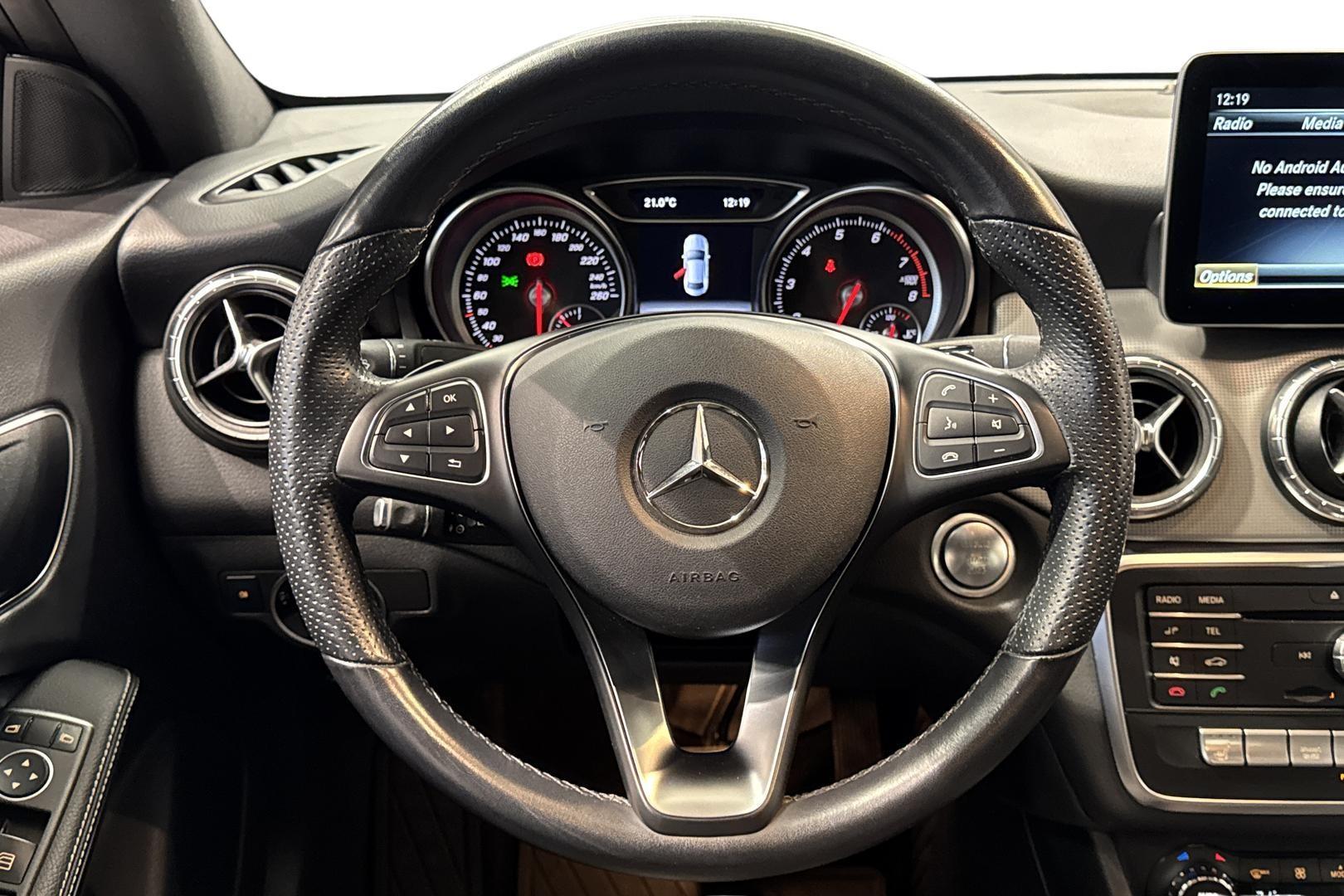 Mercedes-Benz CLA 2019