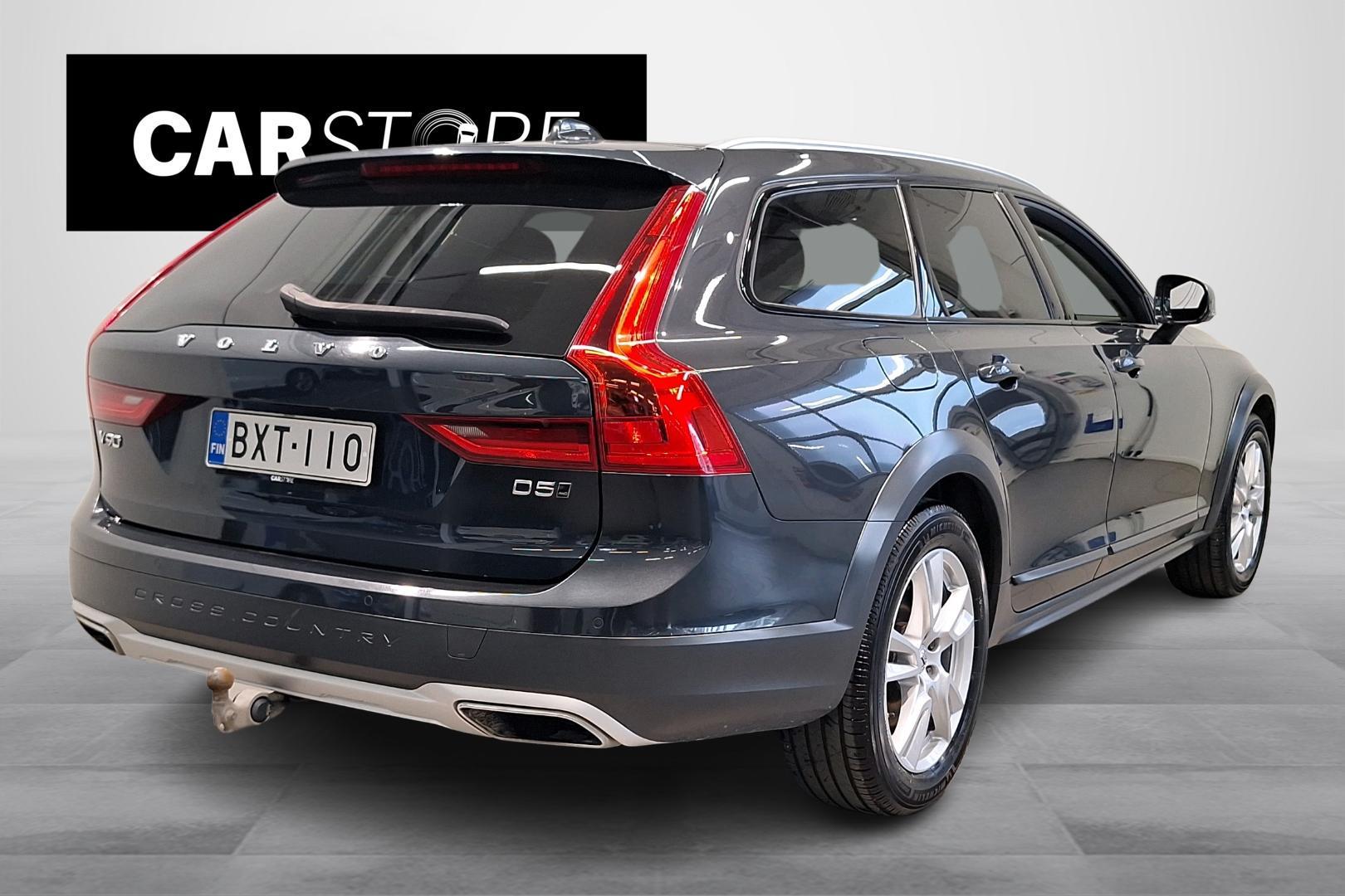 Volvo V90 Cross Country 2020