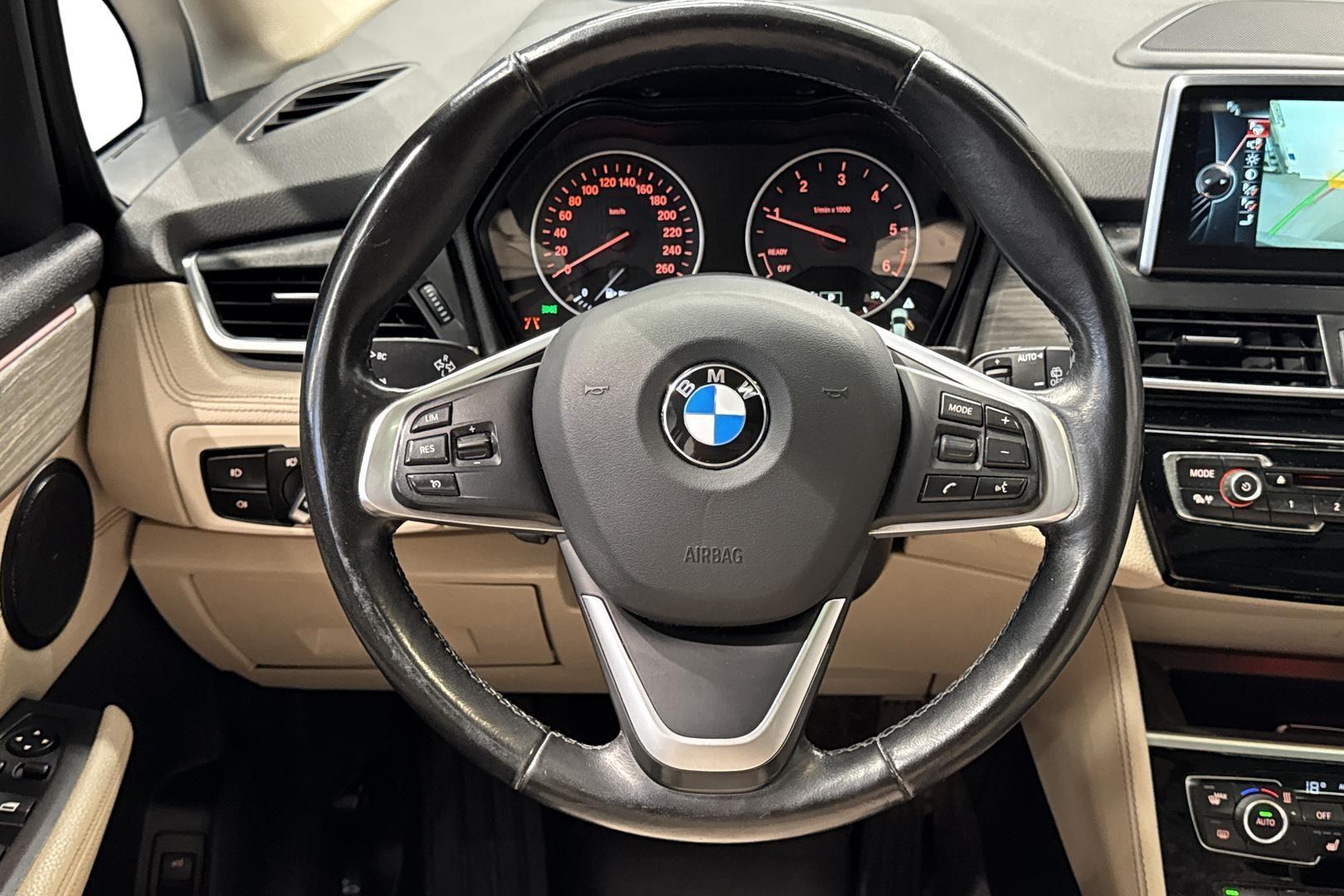 BMW 220 2015