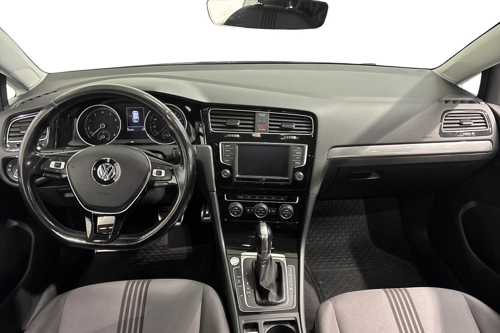 Volkswagen Golf 2016