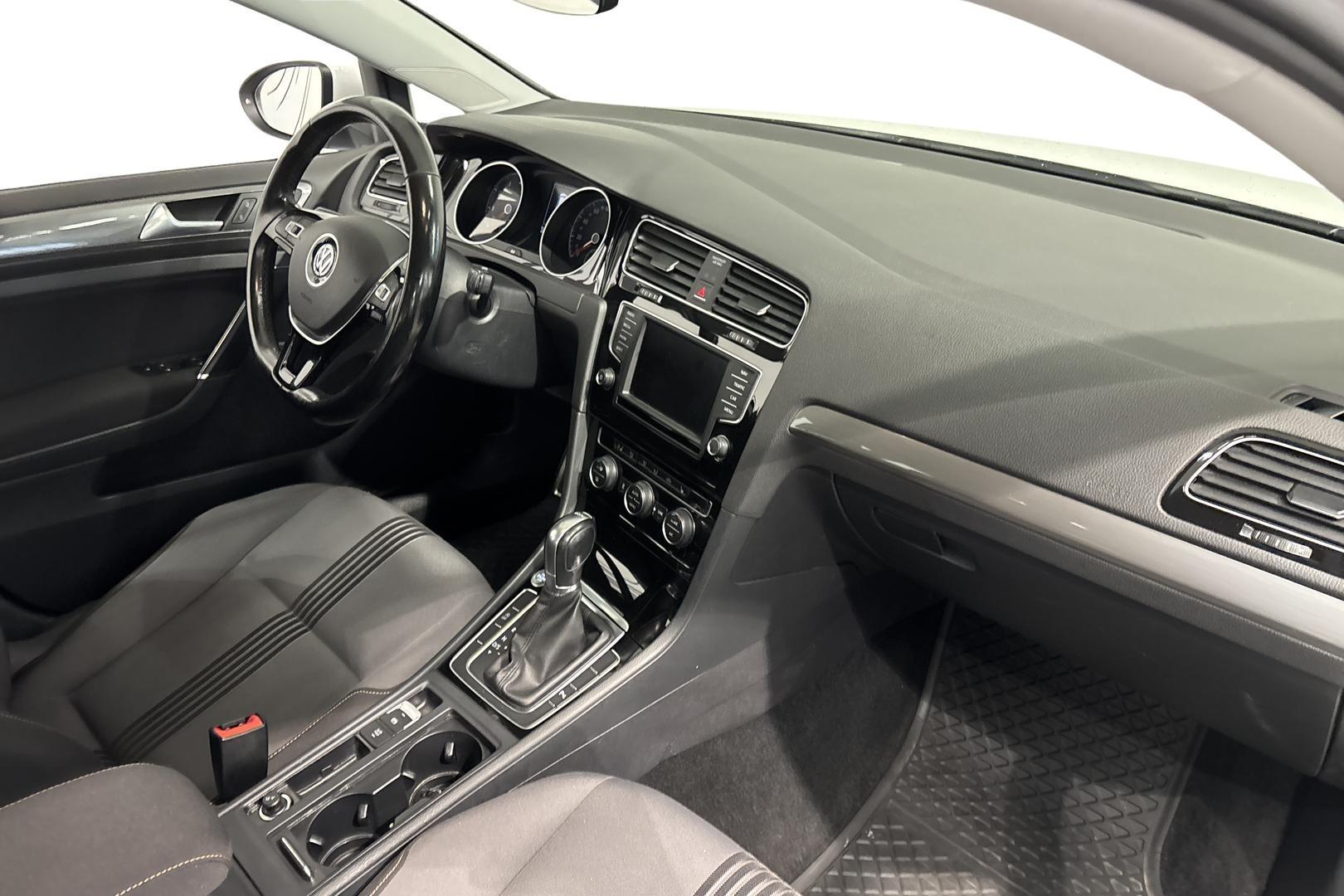 Volkswagen Golf 2016