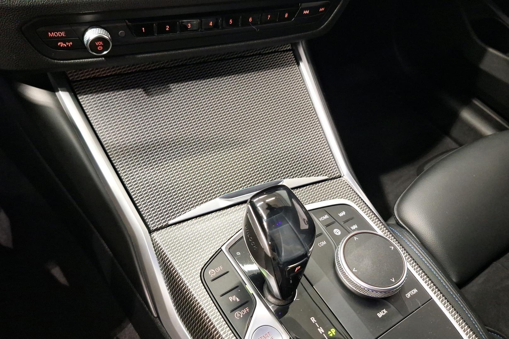 BMW 320 2019