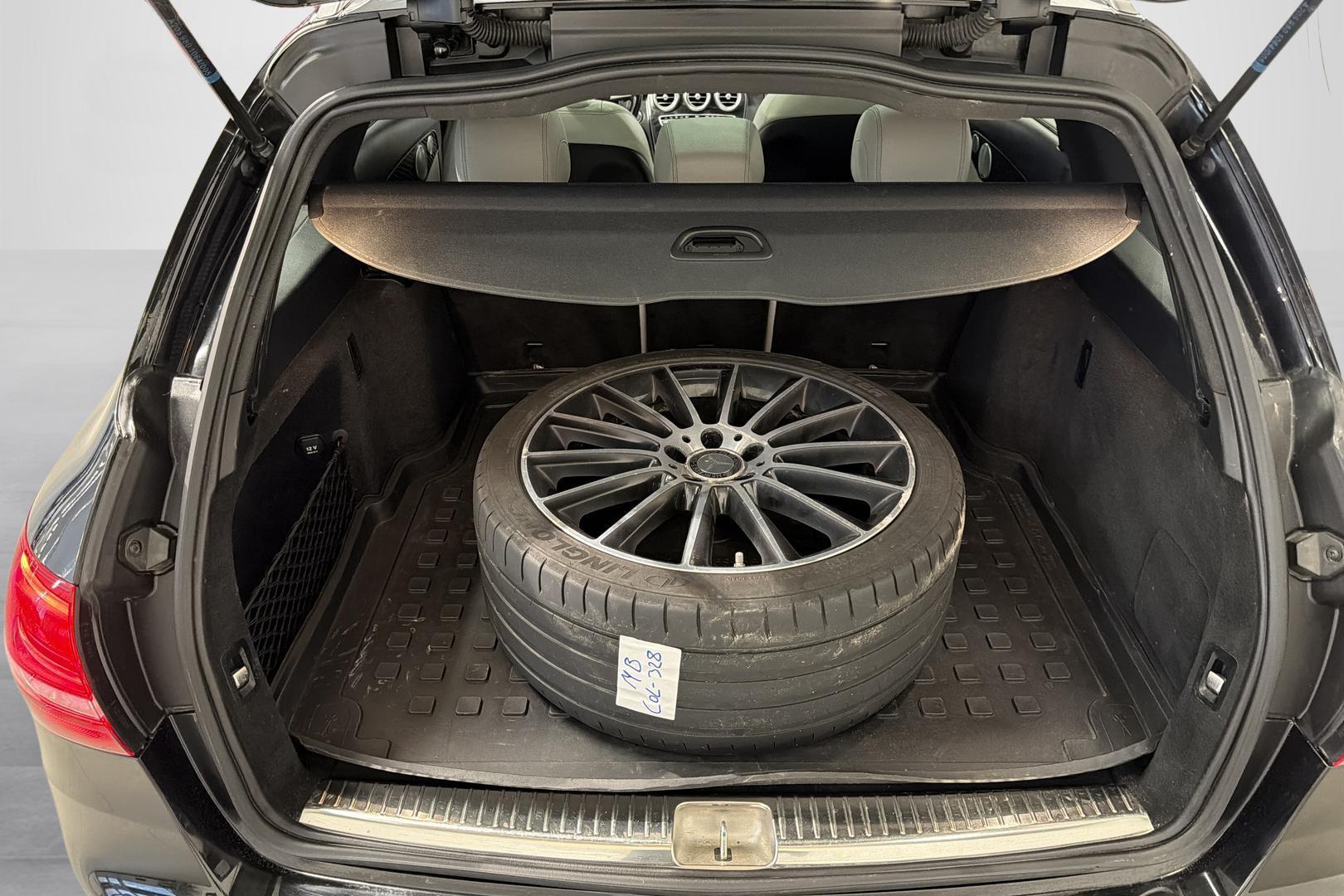 MERCEDES-BENZ C 2016