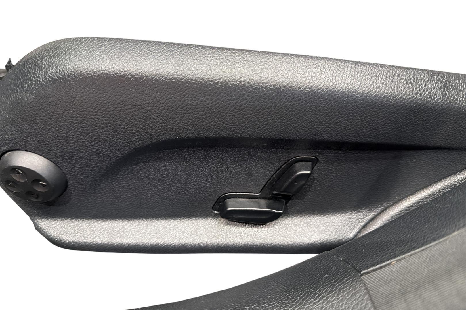 MERCEDES-BENZ C 2016