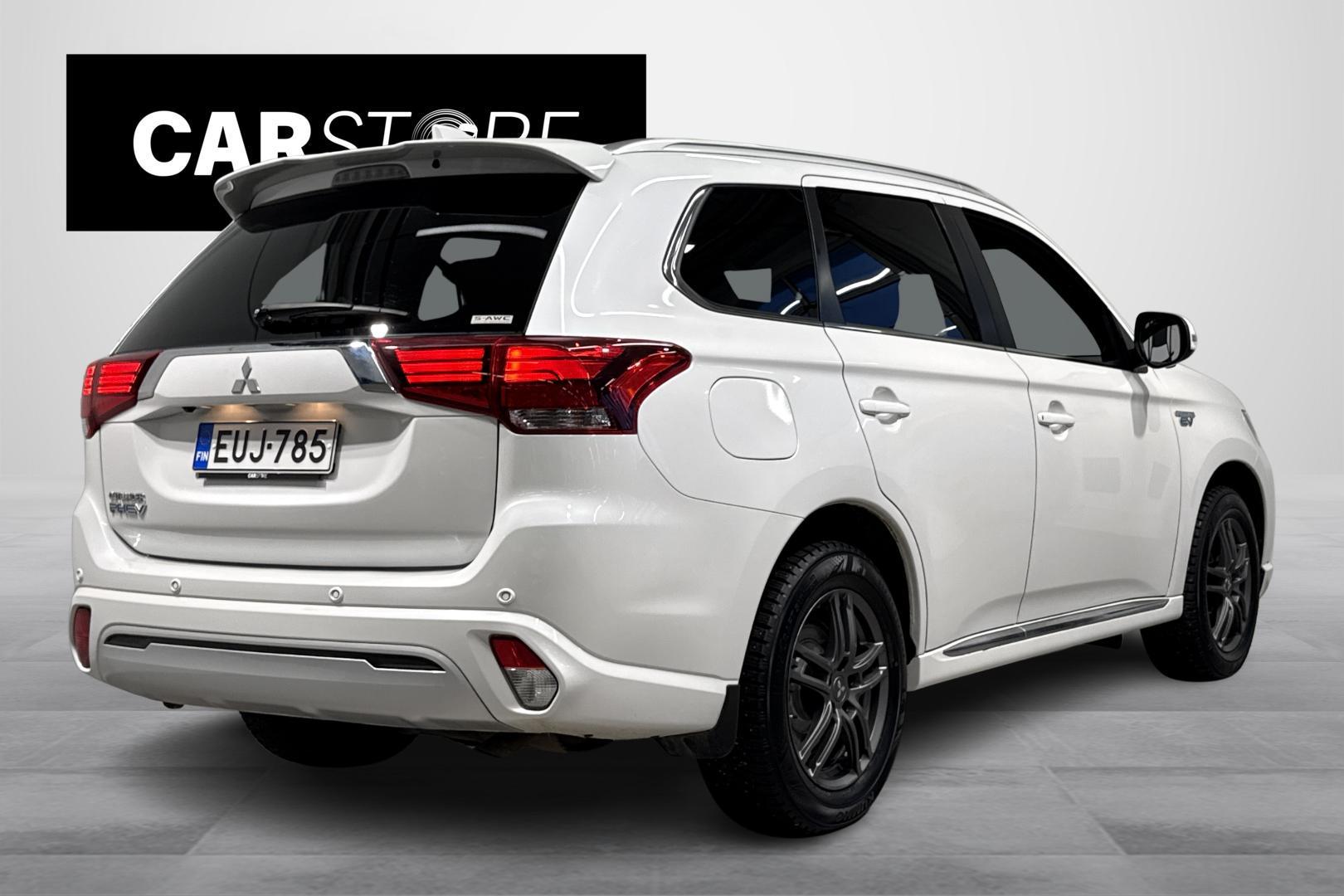 Mitsubishi Outlander PHEV 2020