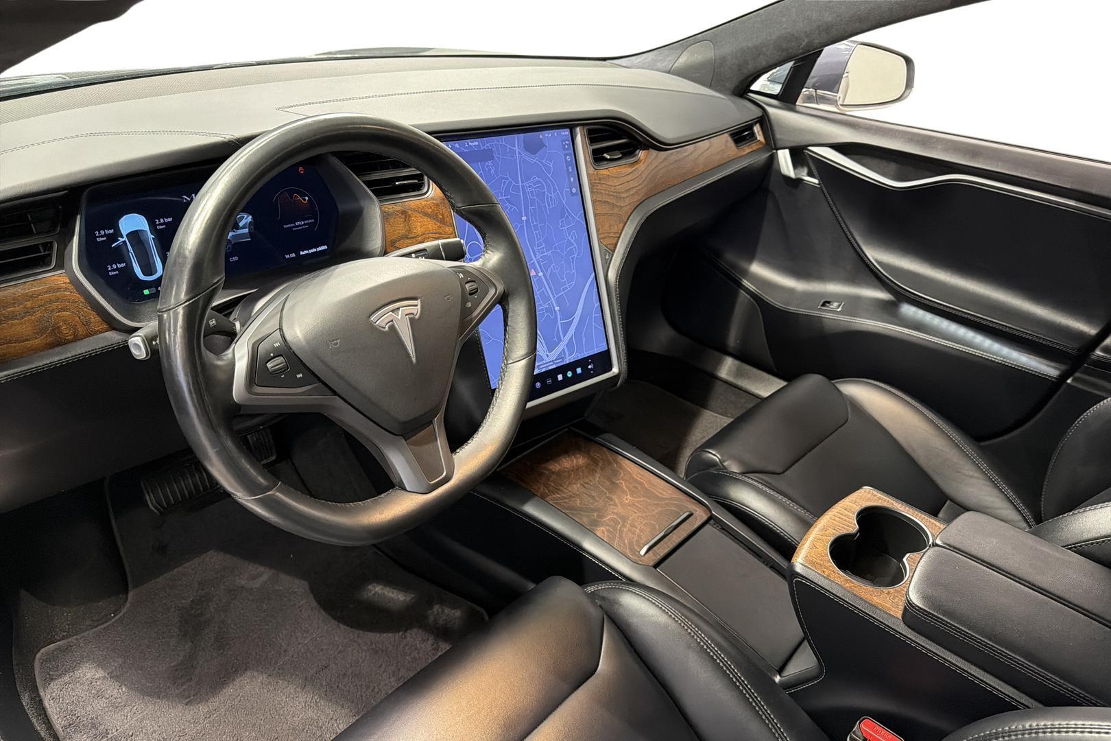 Tesla Model S 2019