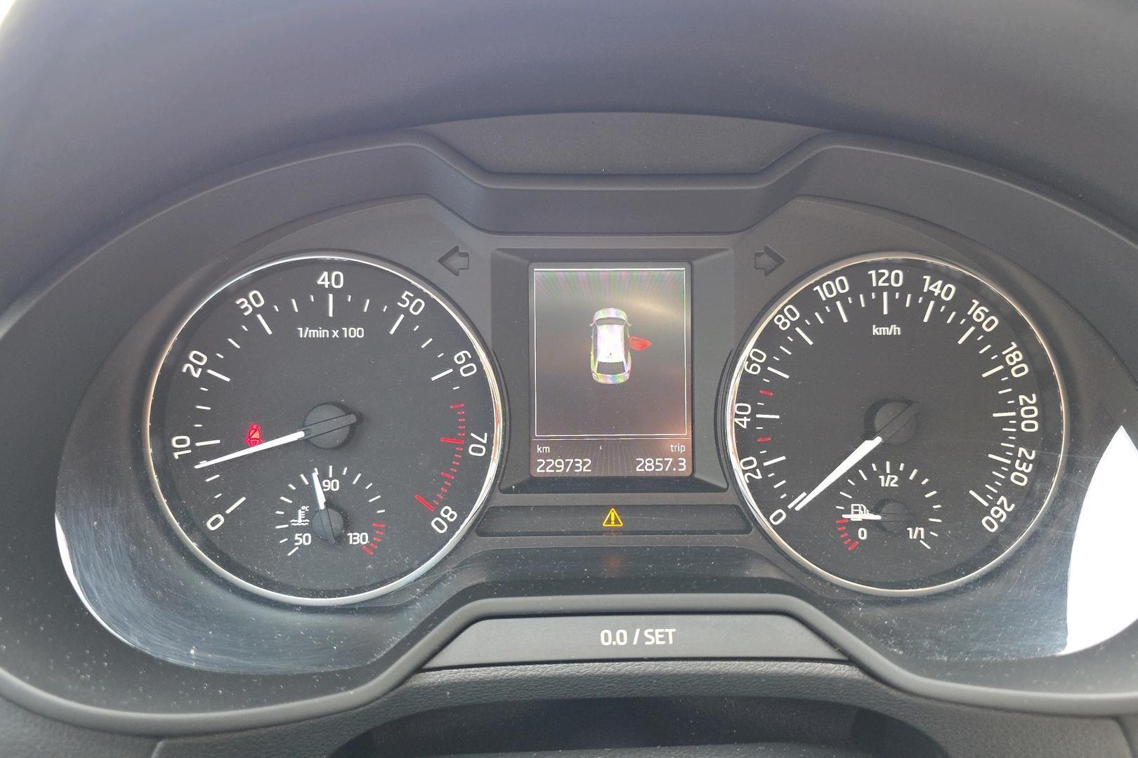 SKODA OCTAVIA 2014