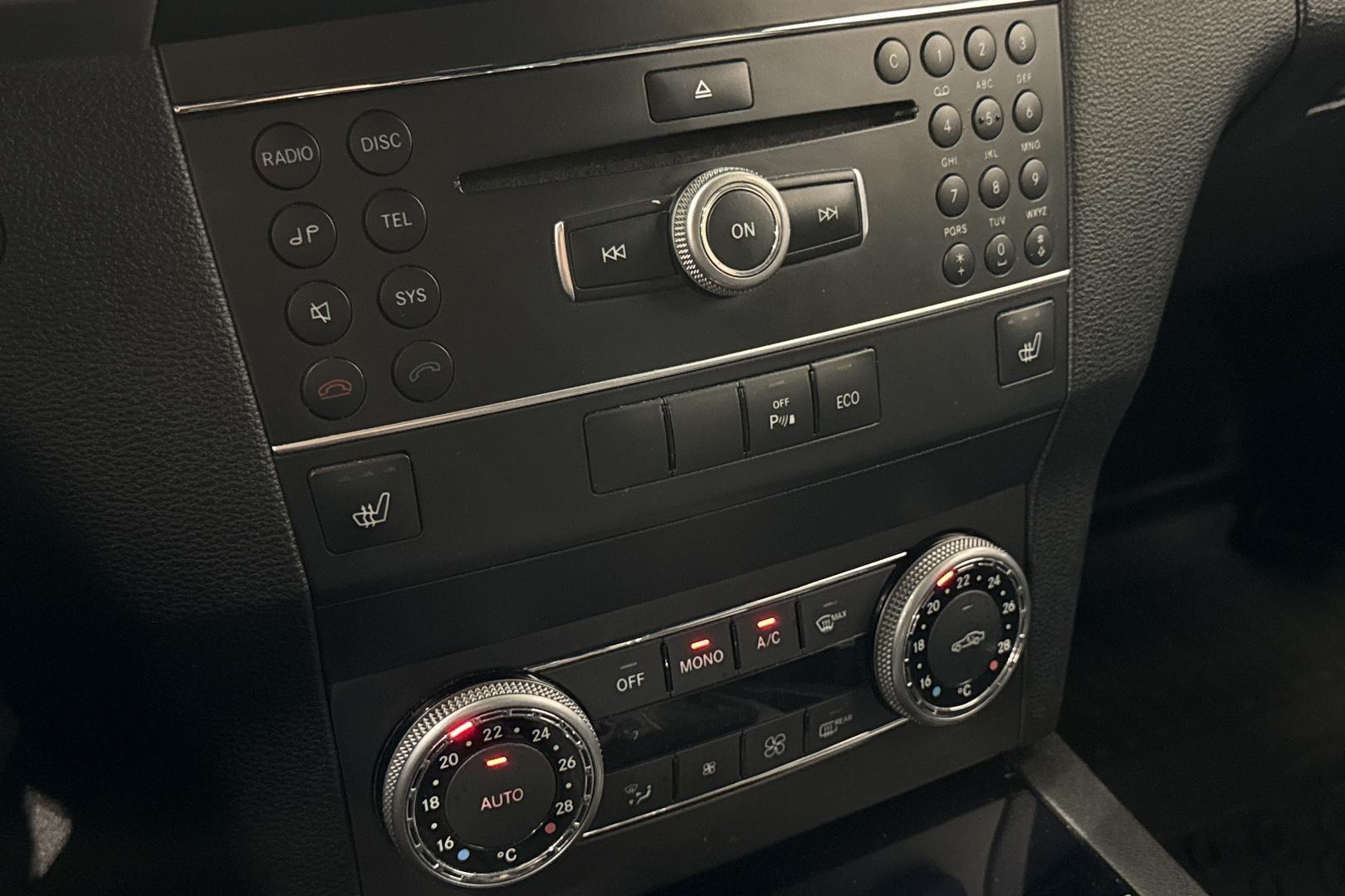 Mercedes-Benz GLK 2012